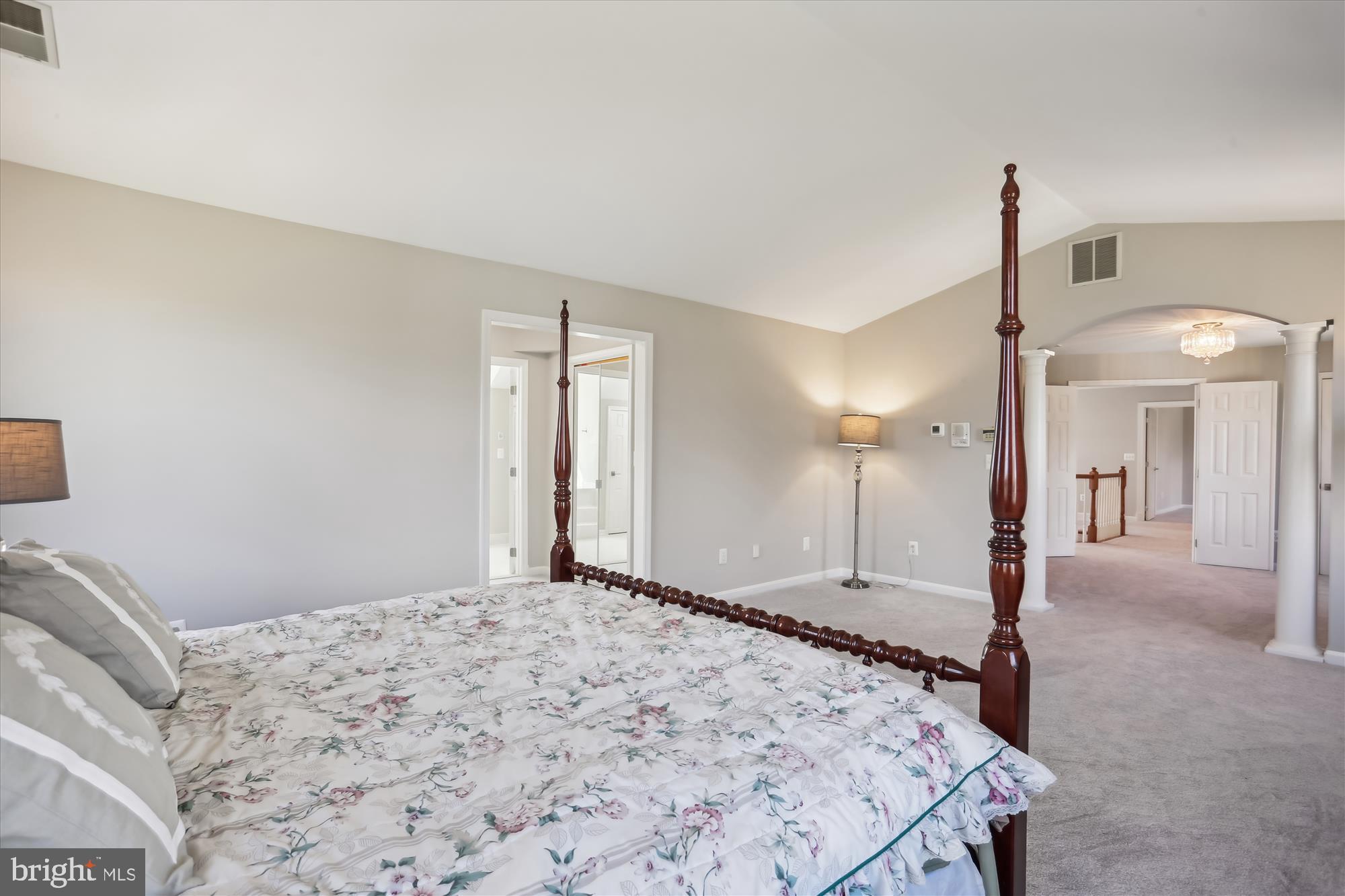 FARMLANDS - Residential