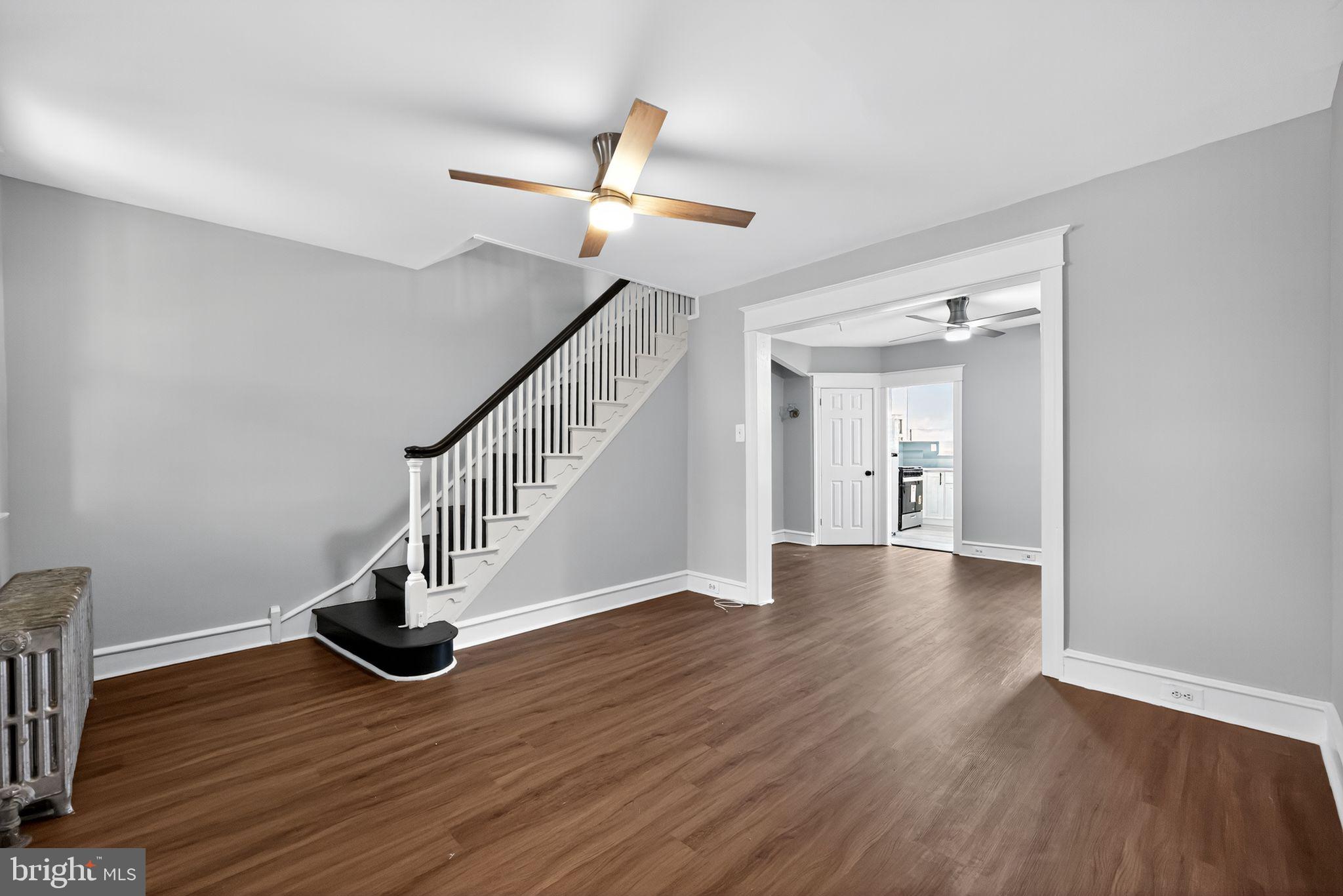 LAWNCREST - Residential