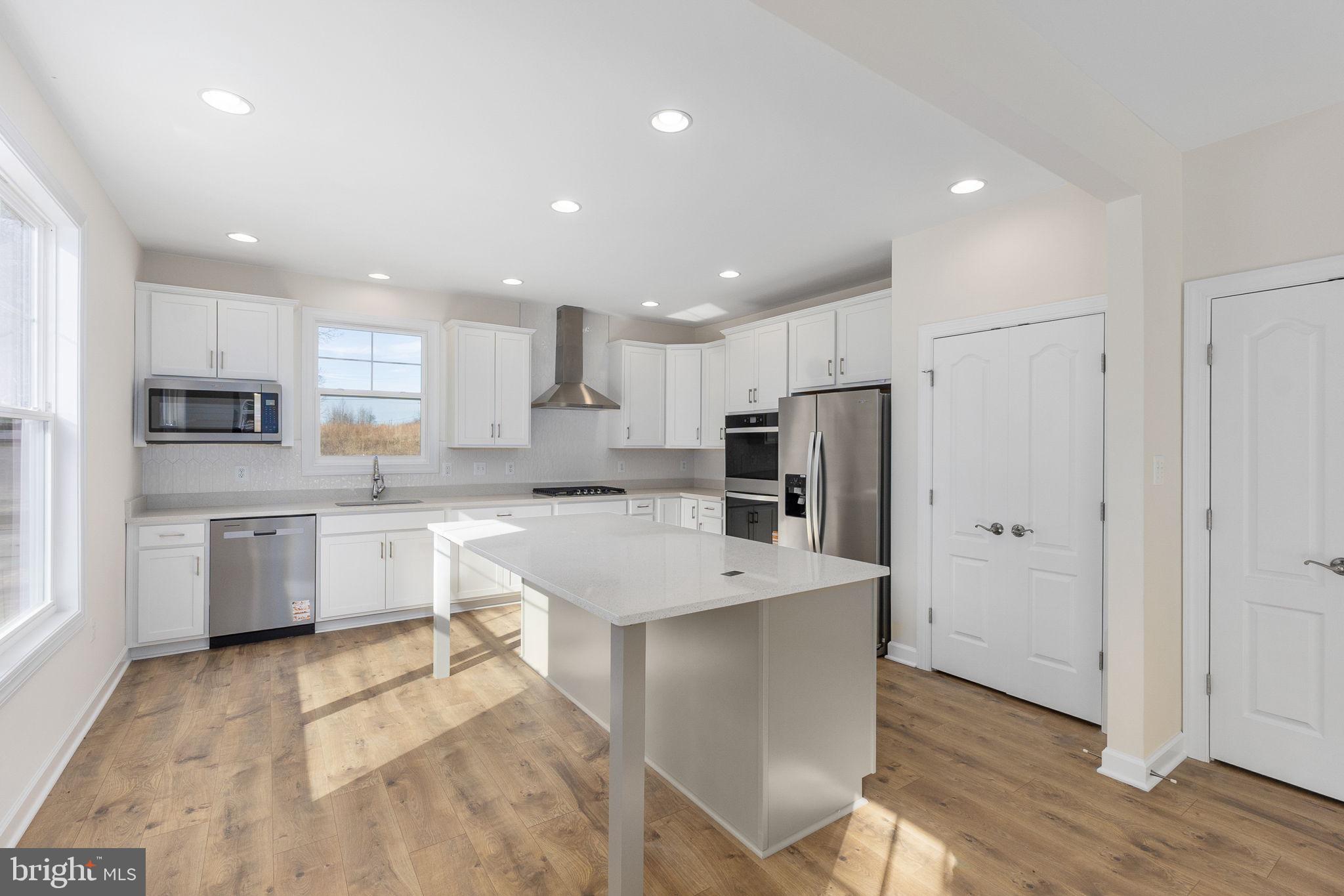 804 HOLLY CORNER ROAD