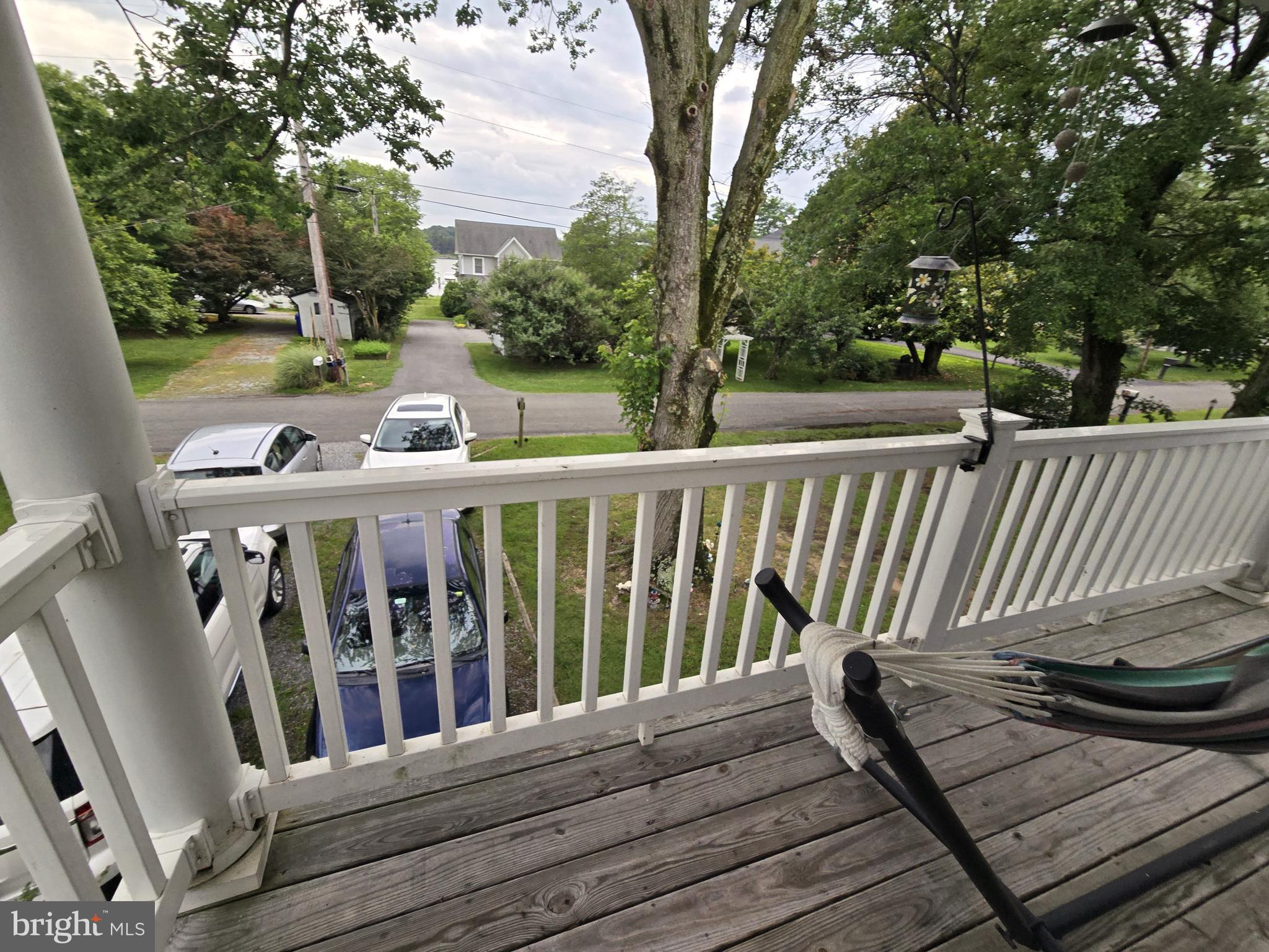 BANKS O'DEE - Residential