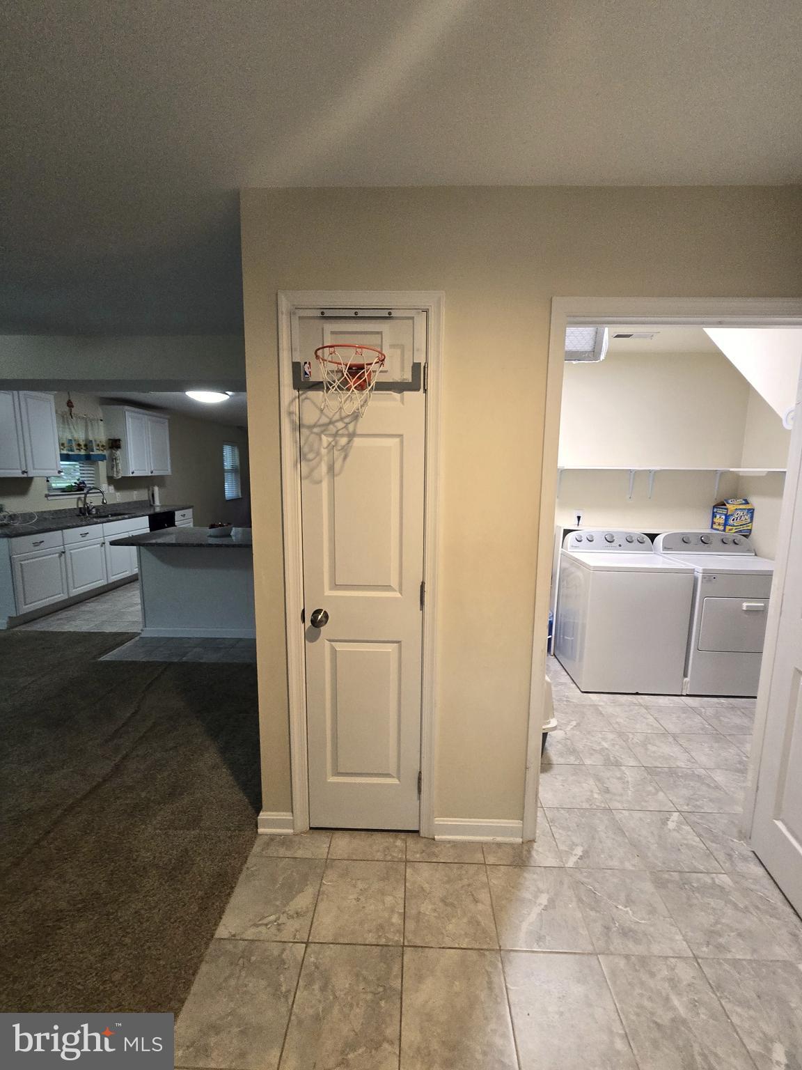 BANKS O'DEE - Residential