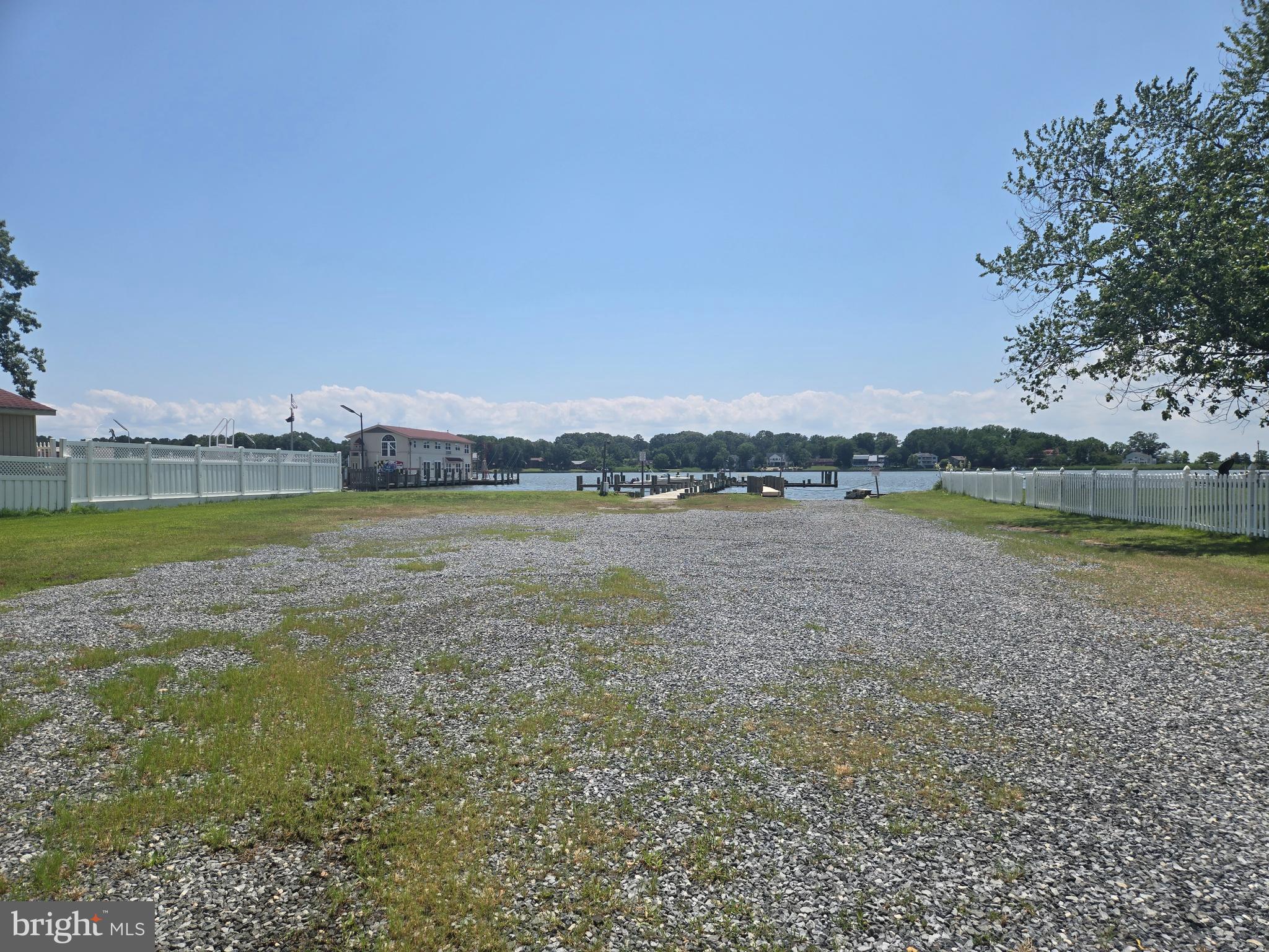 BANKS O'DEE - Residential