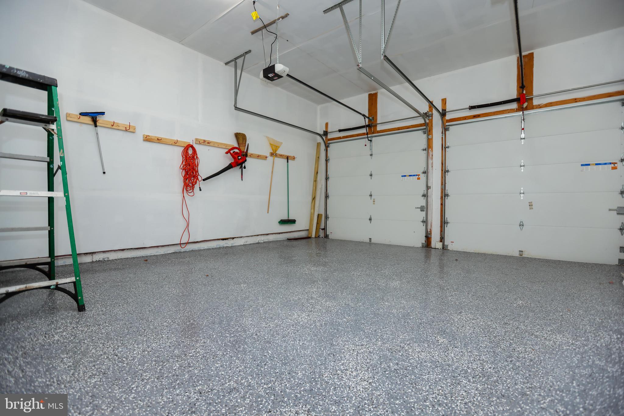 SNOWDEN POND AT MONTPELIER - Residential Lease