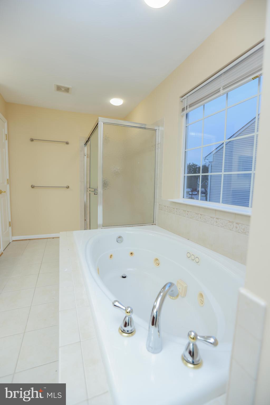 SNOWDEN POND AT MONTPELIER - Residential Lease