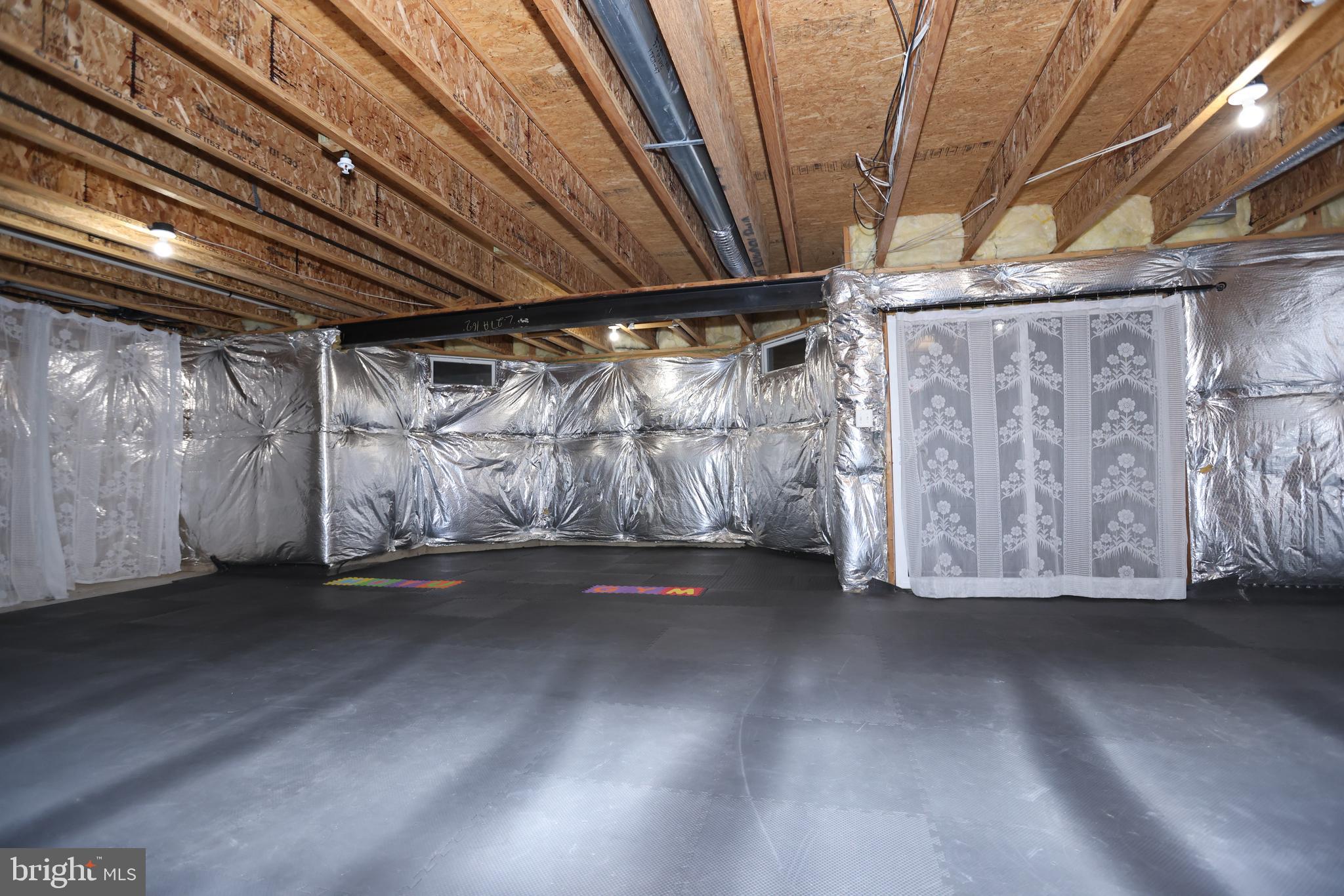 SNOWDEN POND AT MONTPELIER - Residential Lease