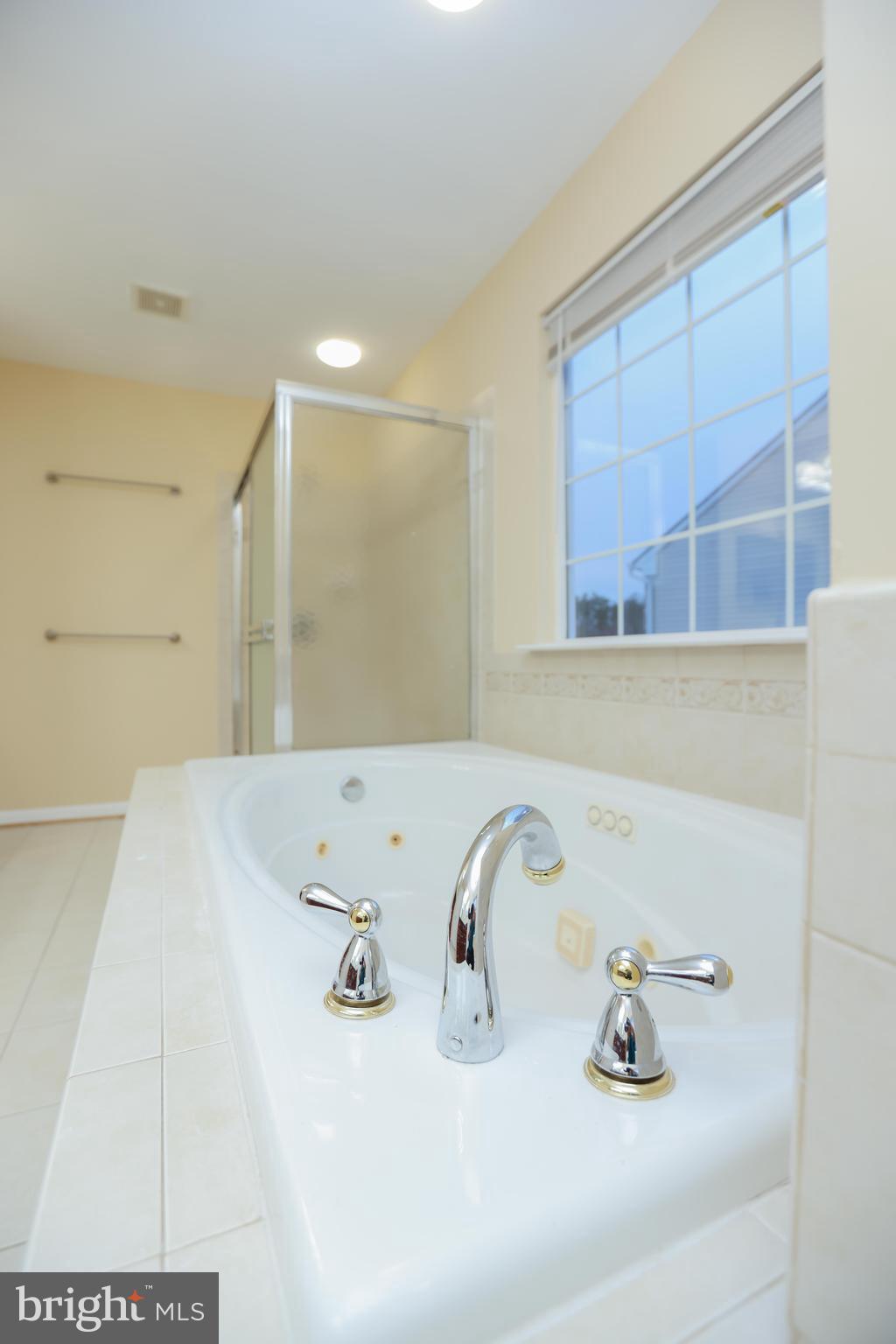 SNOWDEN POND AT MONTPELIER - Residential Lease