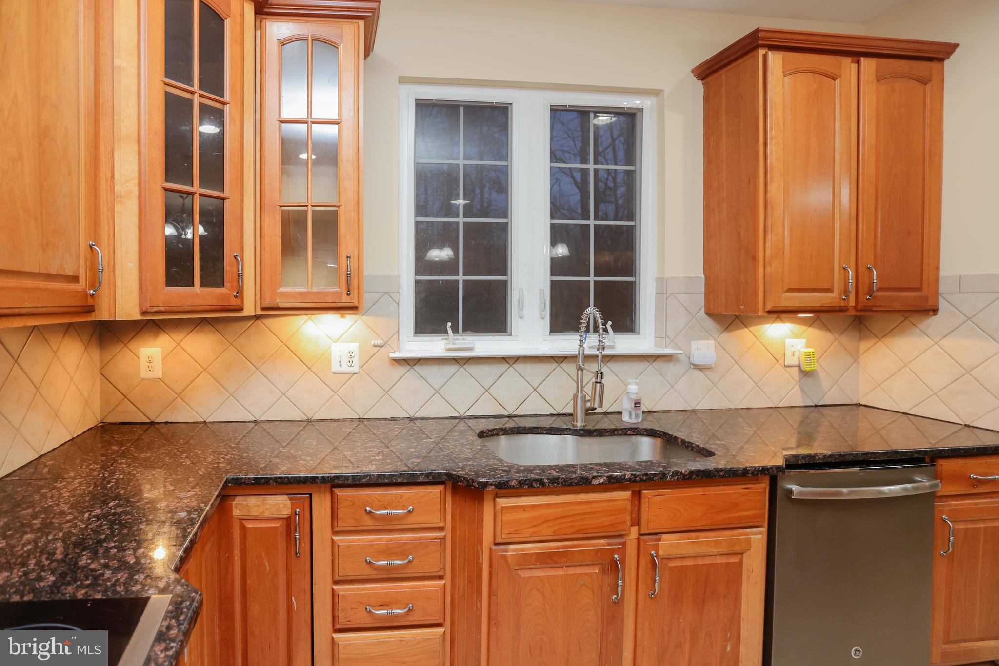 SNOWDEN POND AT MONTPELIER - Residential Lease