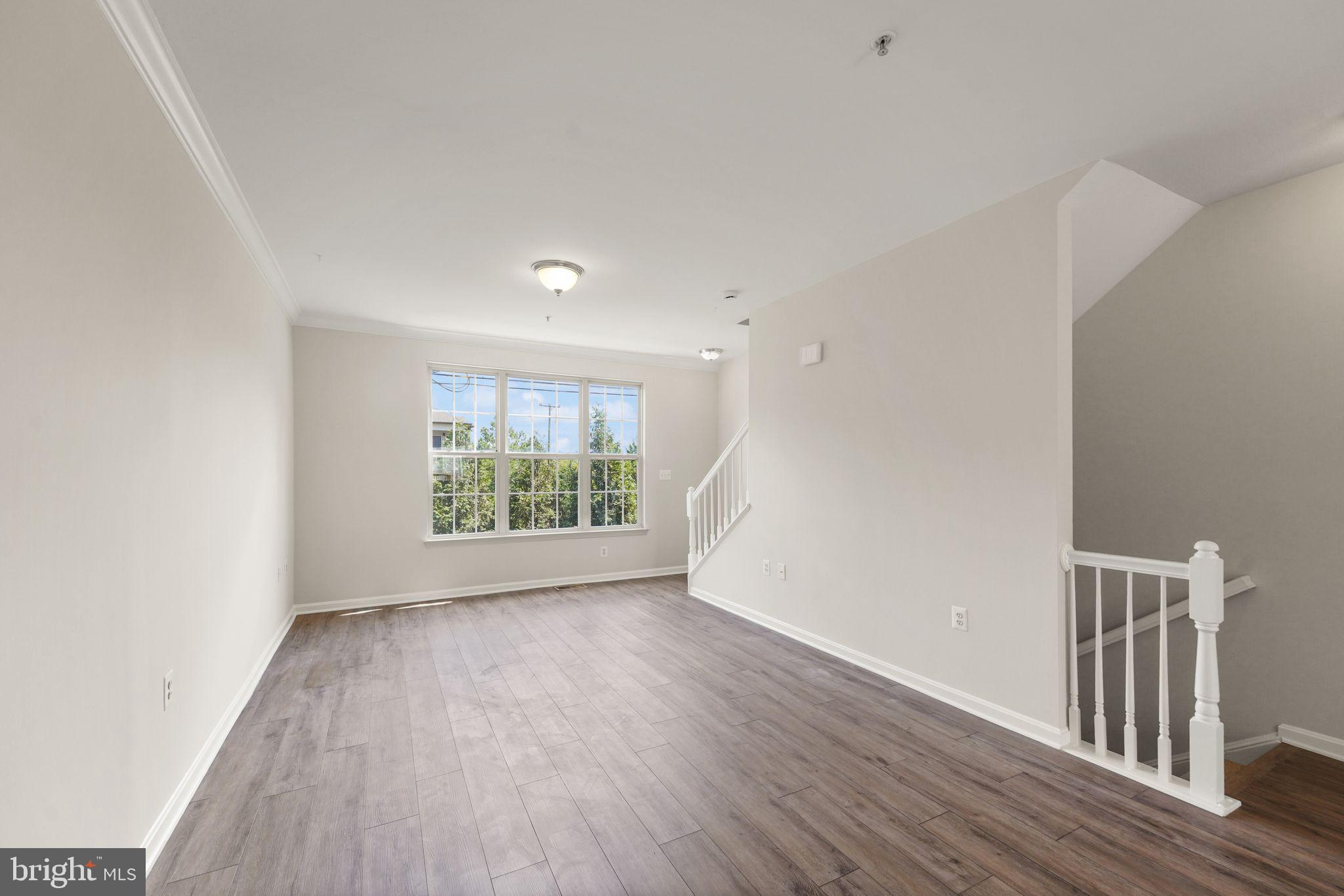 PARKSIDE AT ASHBURN - Residential