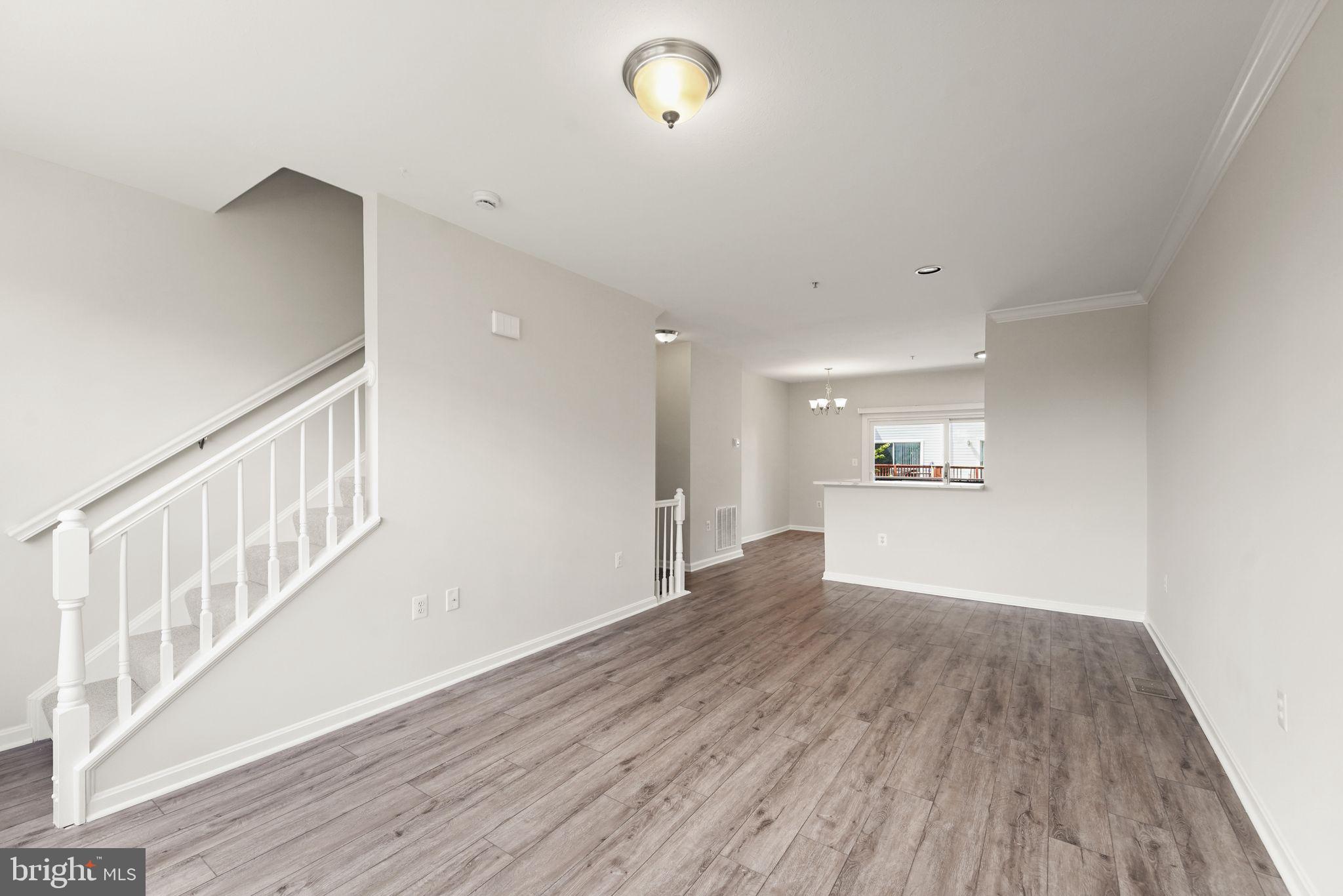 PARKSIDE AT ASHBURN - Residential