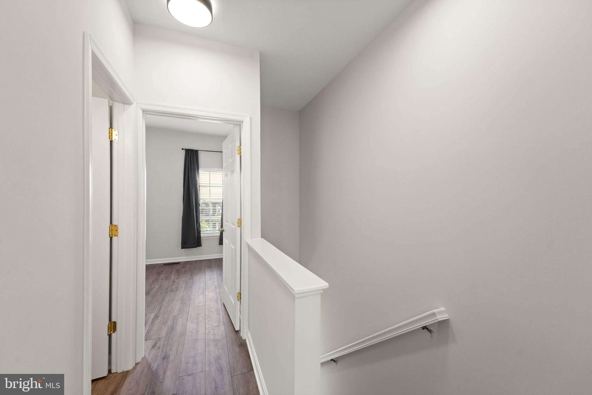 PARKSIDE AT ASHBURN - Residential