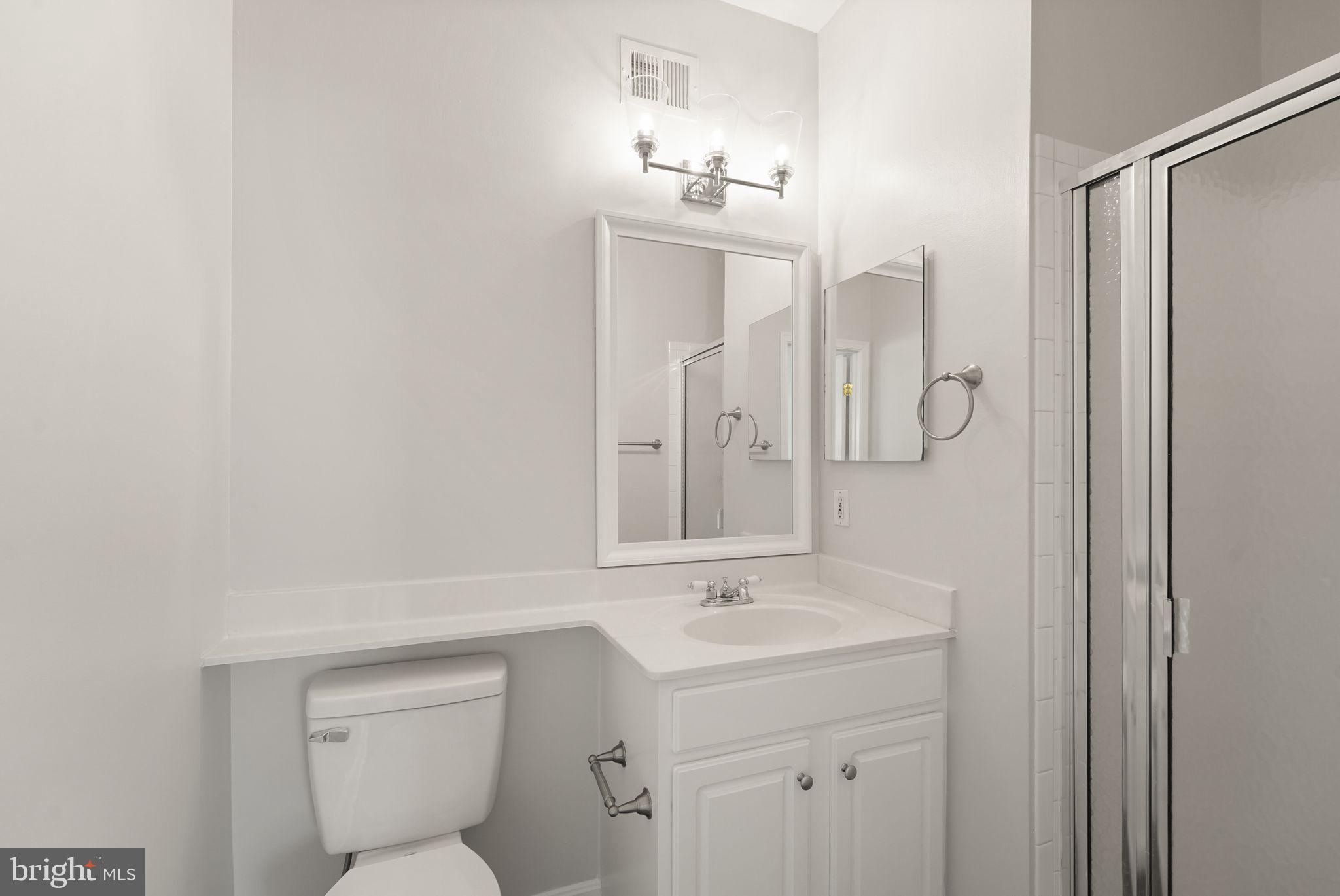 PARKSIDE AT ASHBURN - Residential