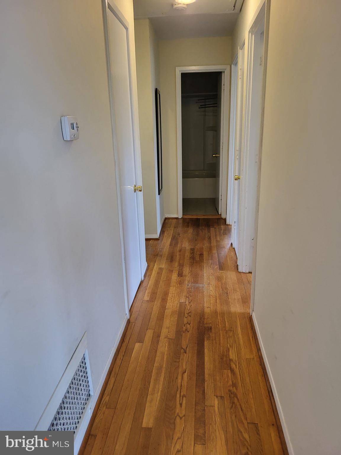 PIMMIT HILLS - Residential Lease