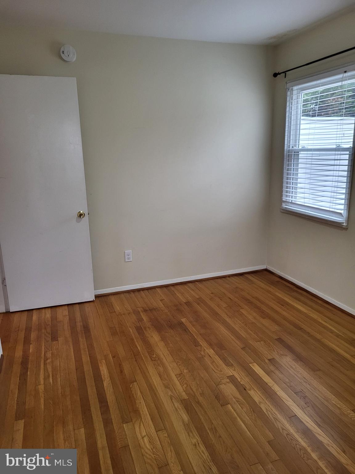 PIMMIT HILLS - Residential Lease