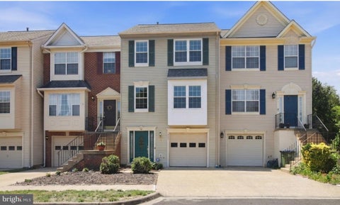 Townhouse For Sale - 309 Barrows Court<br/> FREDERICKSBURG, VA 22406