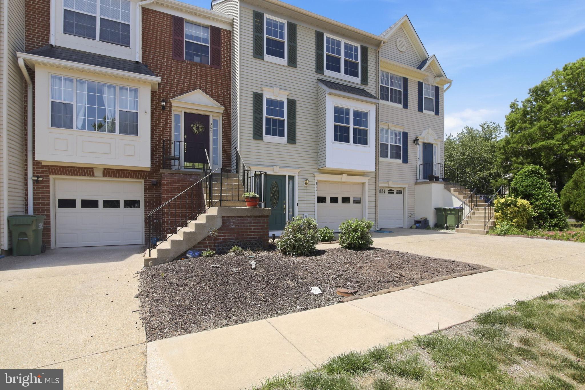 309 BARROWS COURT
