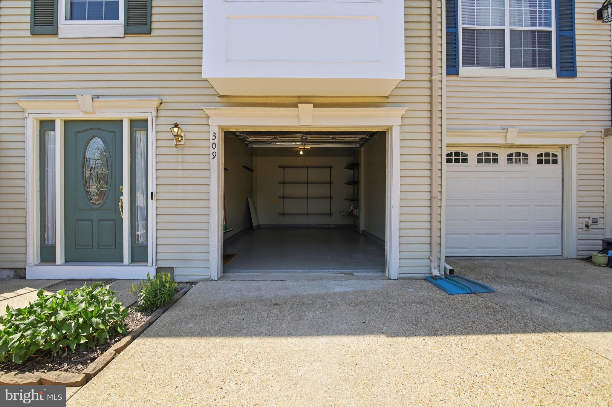 309 BARROWS COURT