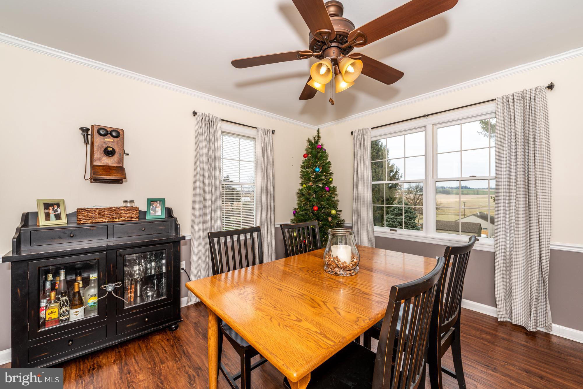 HI VIEW ESTATES - Residential
