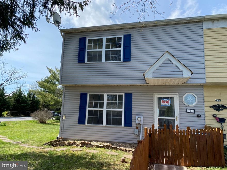 Your newly updated home awaits!  End unit 3 bedroom 1.5 bath home offers additional living space with family room addition in back! Updates include fresh paint, new flooring, new light fixtures, new refrigerator and dishwasher and more!  Enjoy cookouts on the back deck overlooking the large oversized lot.  The two sheds provide added storage! 

Apply online at Rent Spree