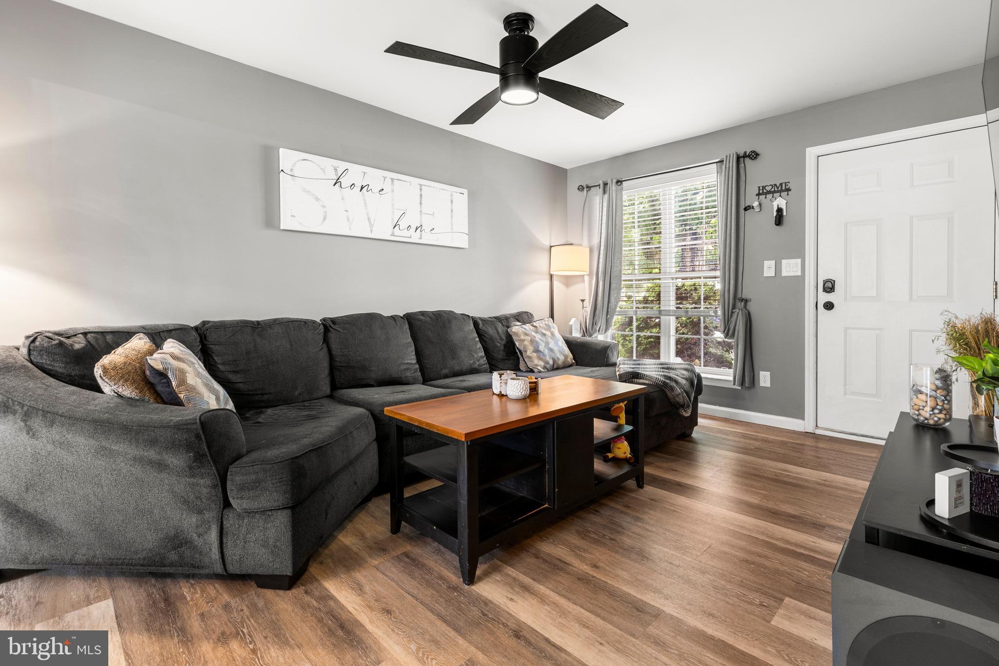 309 PARKLAWN COURT