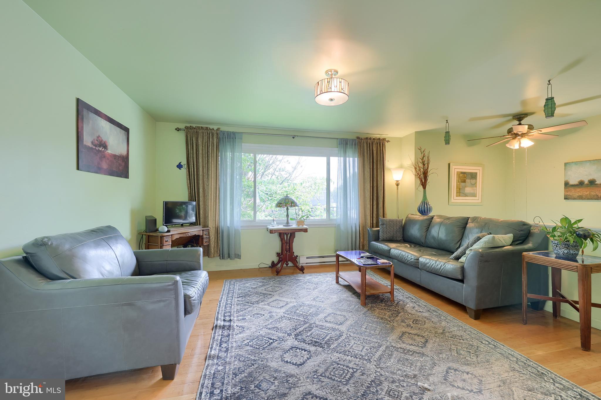 373 HOLLY HOCK CIRCLE