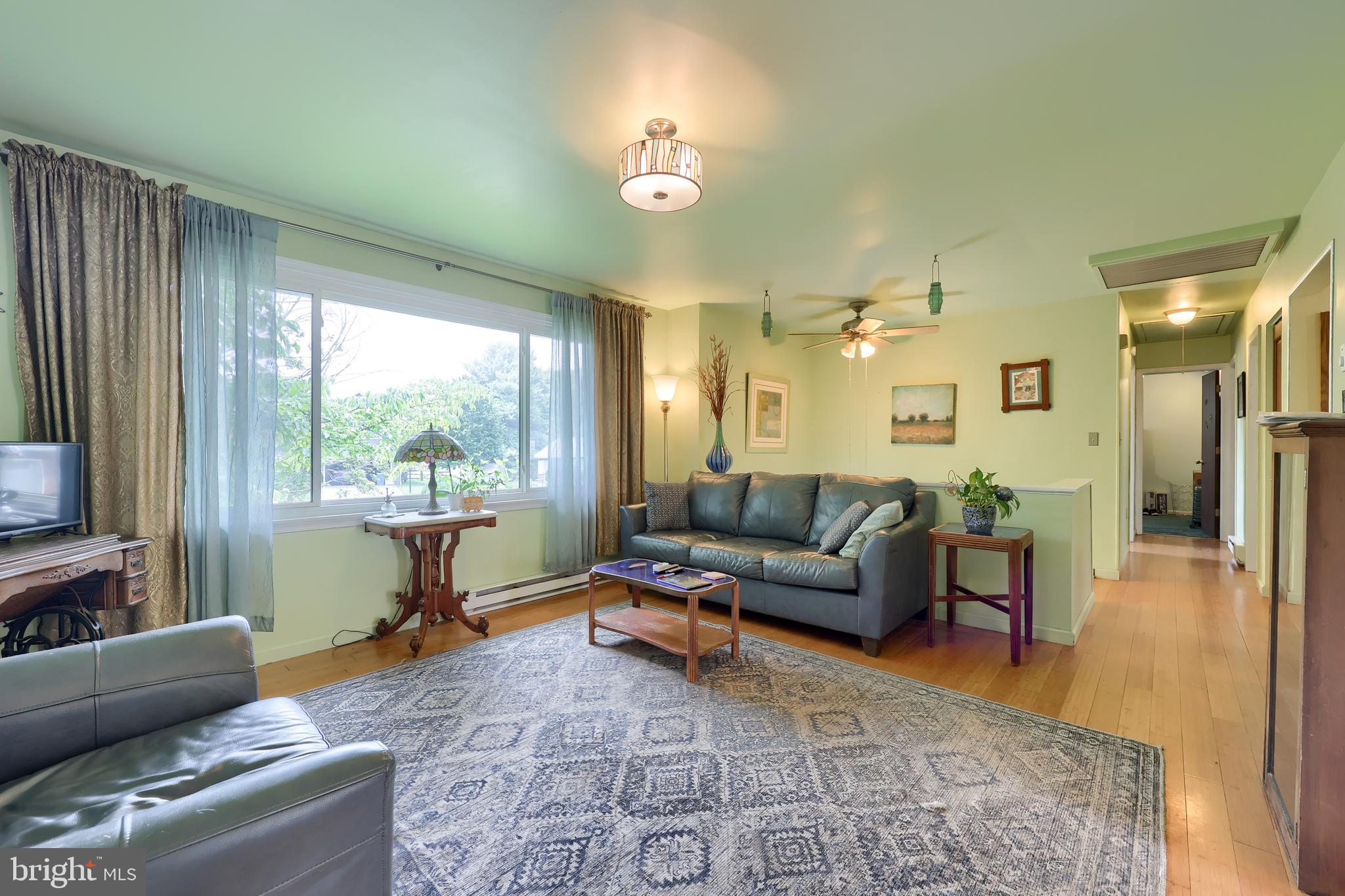 373 HOLLY HOCK CIRCLE