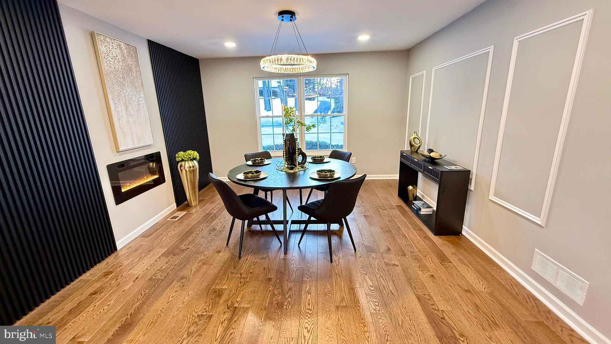 SUMMIT RIDGE - Residential