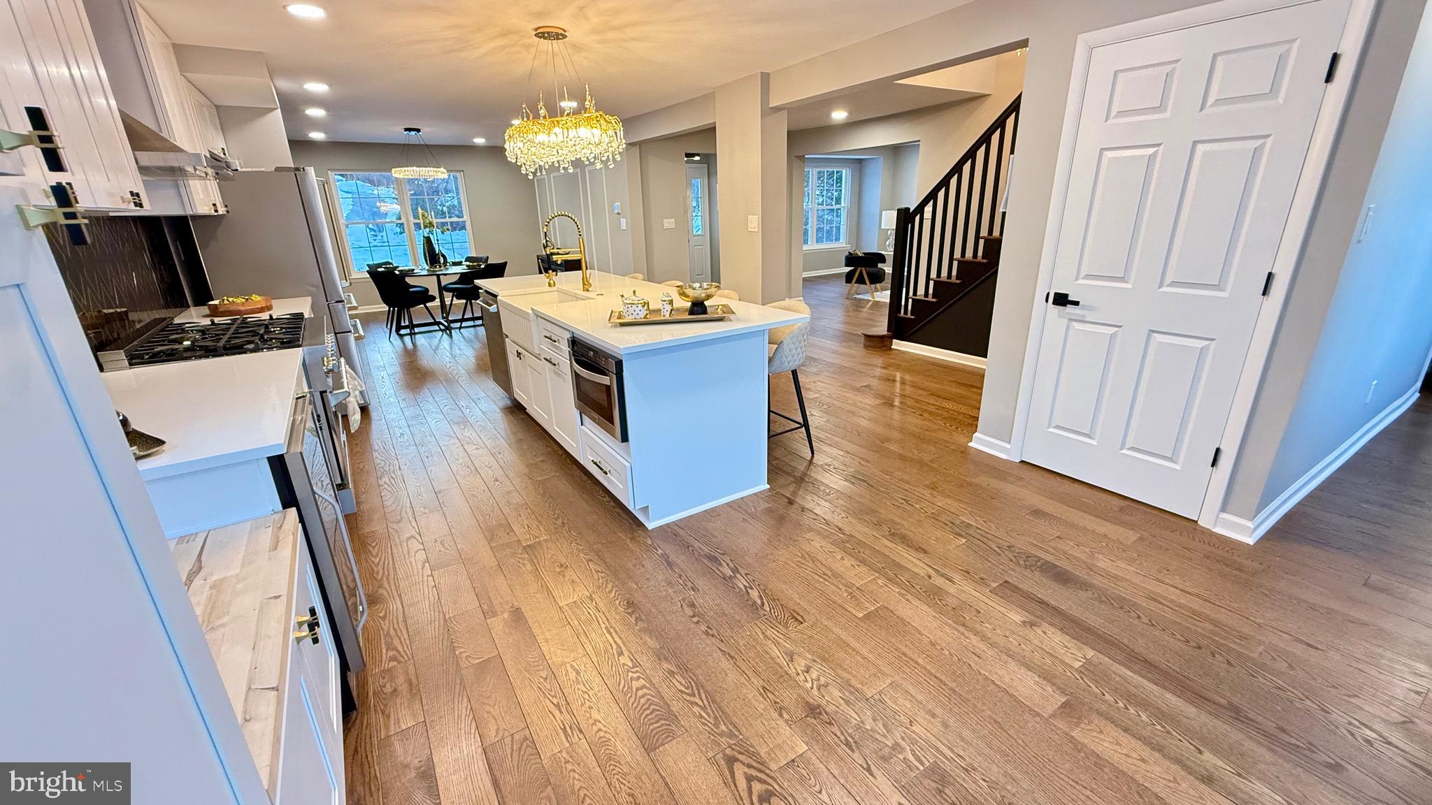 SUMMIT RIDGE - Residential