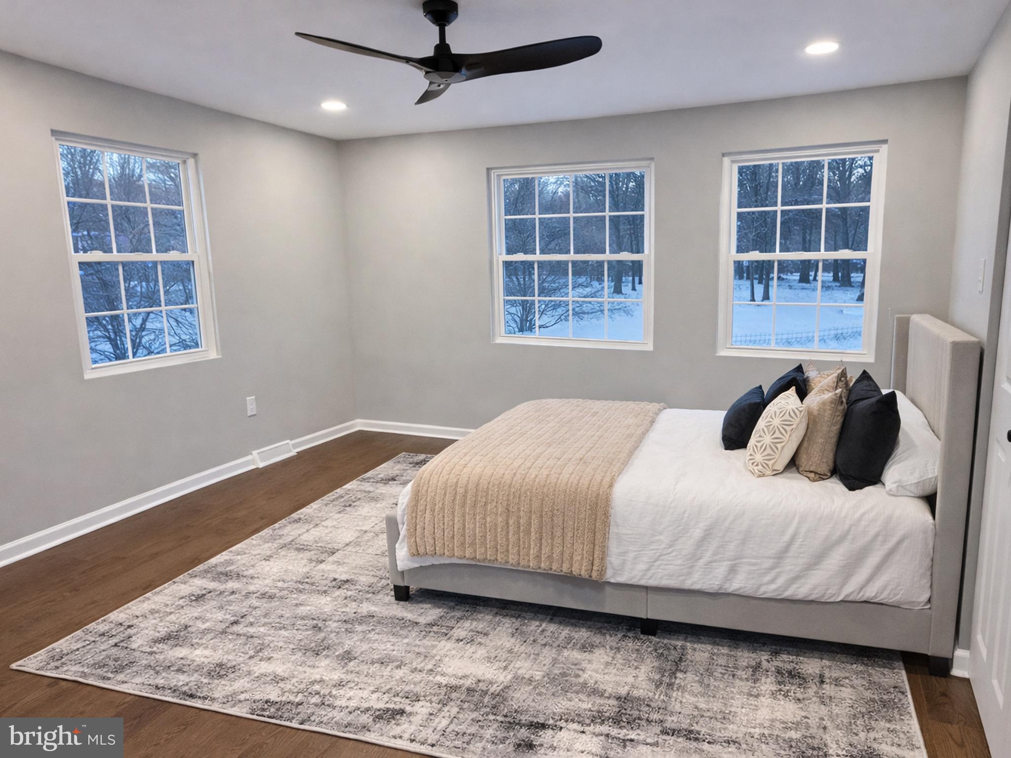 SUMMIT RIDGE - Residential