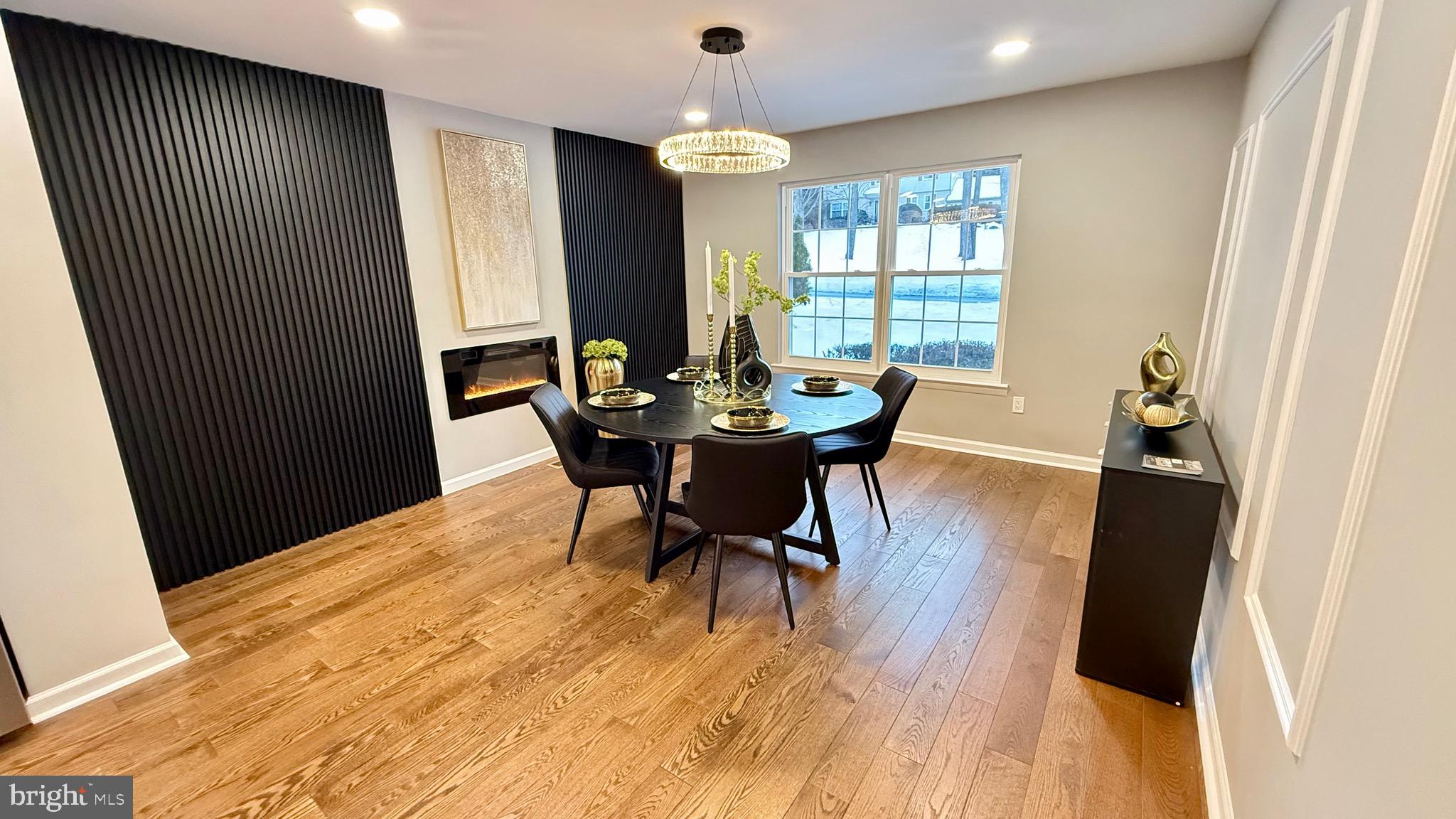 SUMMIT RIDGE - Residential