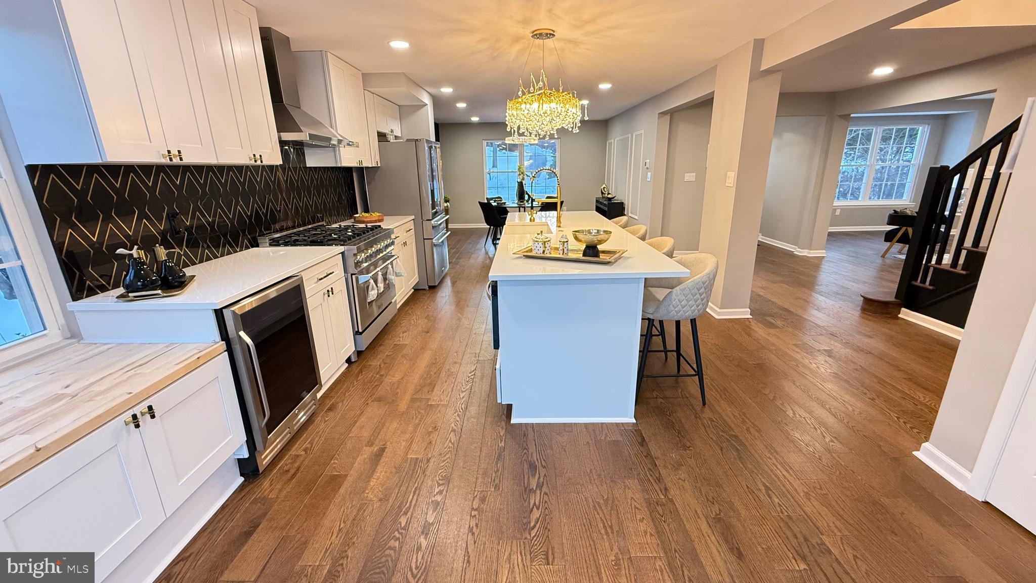 SUMMIT RIDGE - Residential