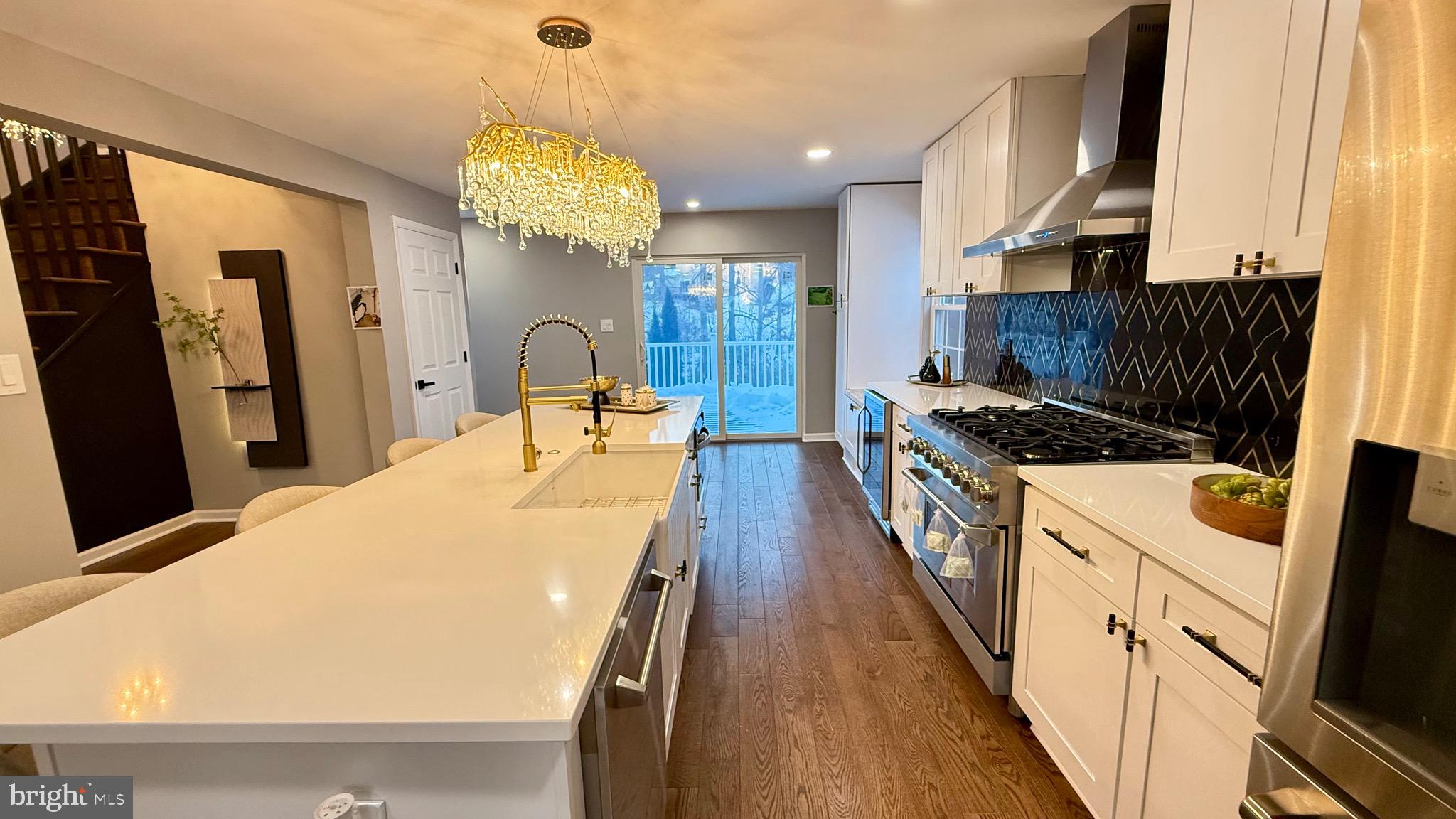 SUMMIT RIDGE - Residential