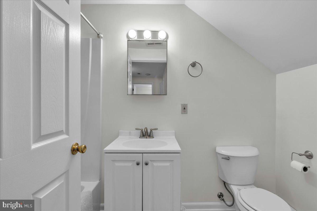 MOUNT HEBRON - Residential Lease