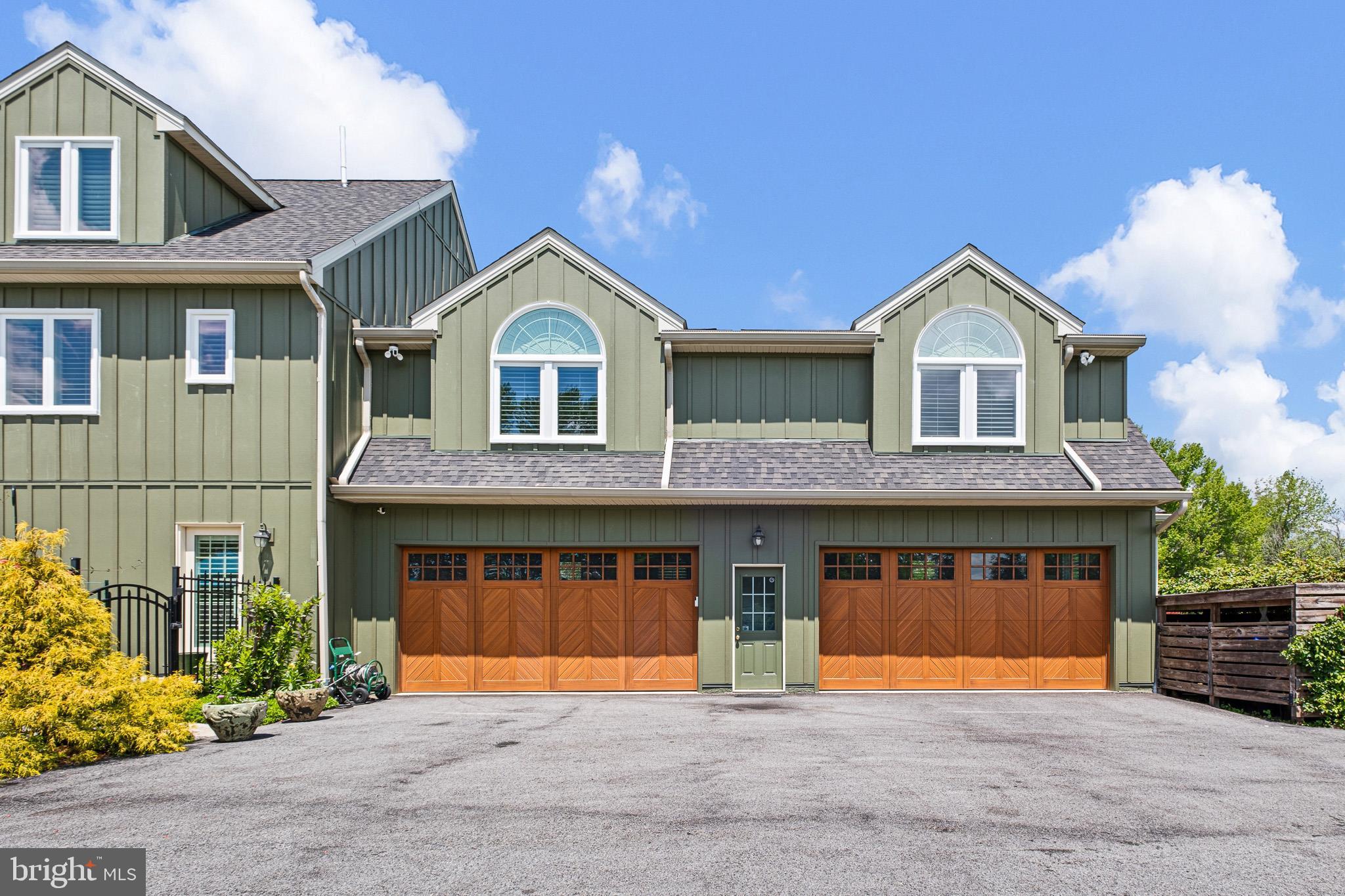 INDIAN SPRINGS - Residential