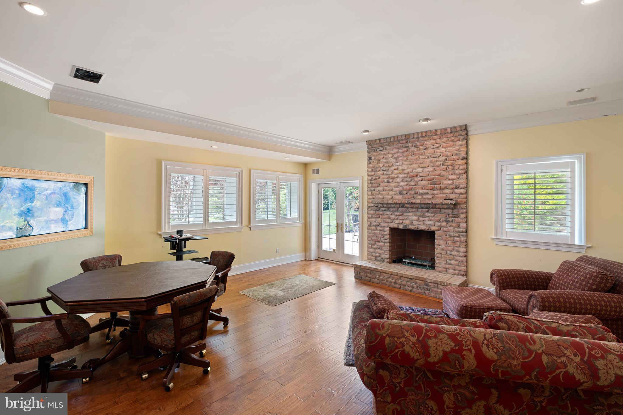 INDIAN SPRINGS - Residential