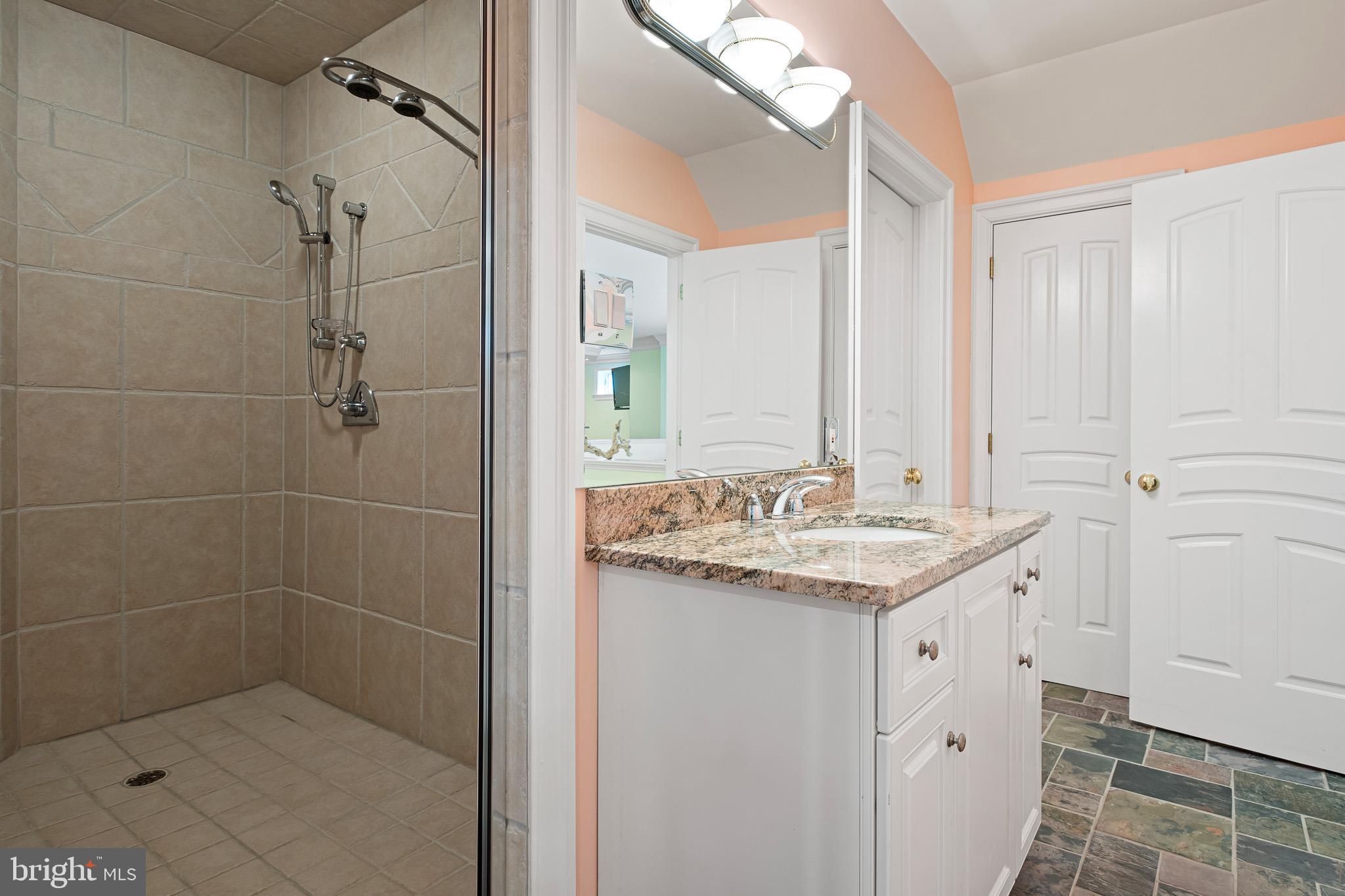 INDIAN SPRINGS - Residential