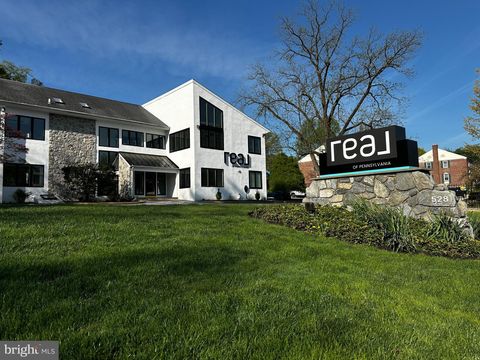 Photo of 528 E Lancaster Avenue #1, WAYNE, PA 19087 (MLS # PADE2113250)