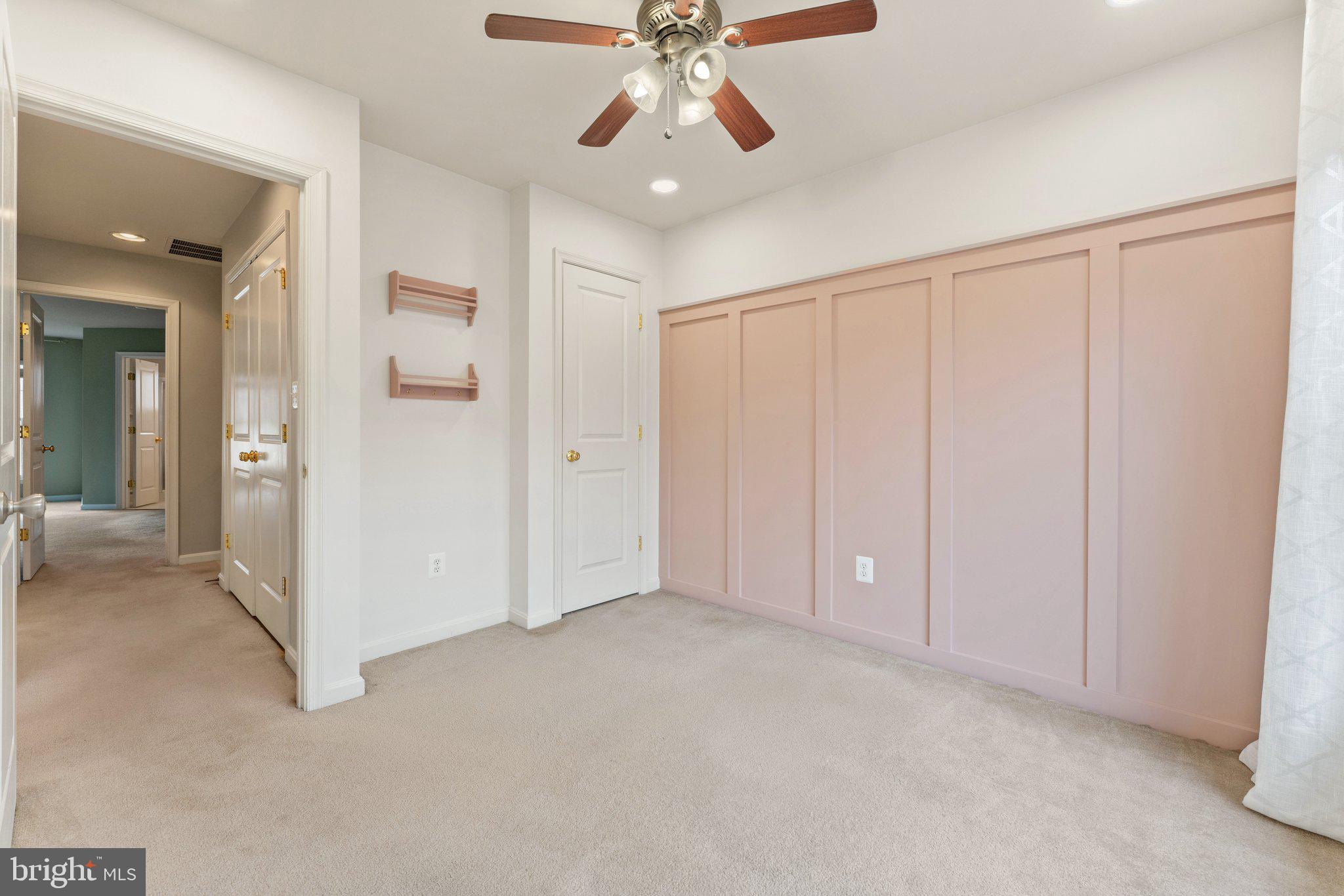 PEMBROOKE - Residential