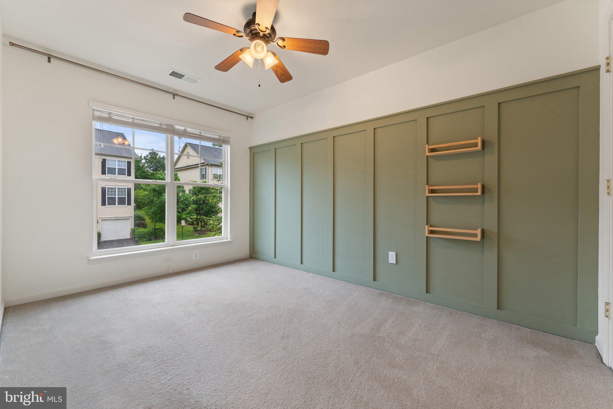 PEMBROOKE - Residential