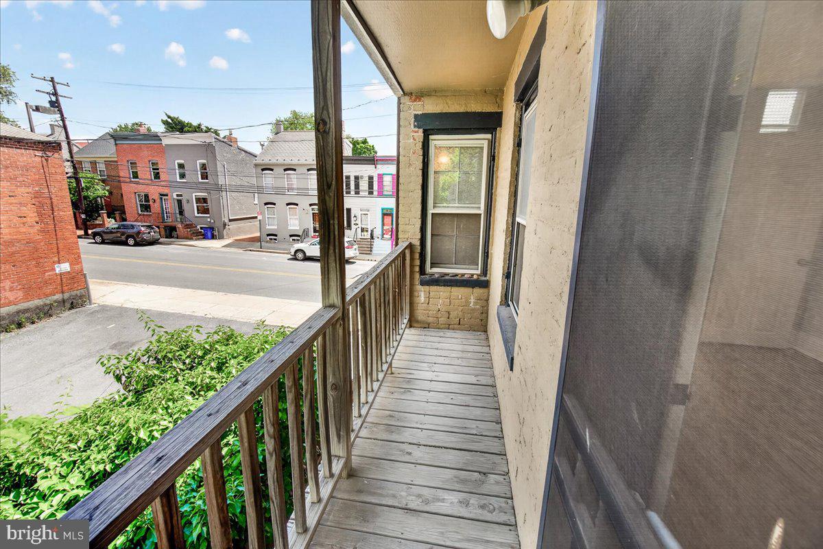 DOWNTOWN - Residential