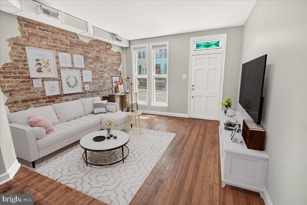DOWNTOWN - Residential