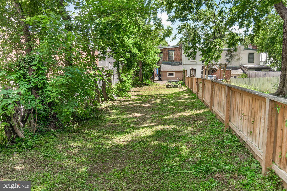 DOWNTOWN - Residential