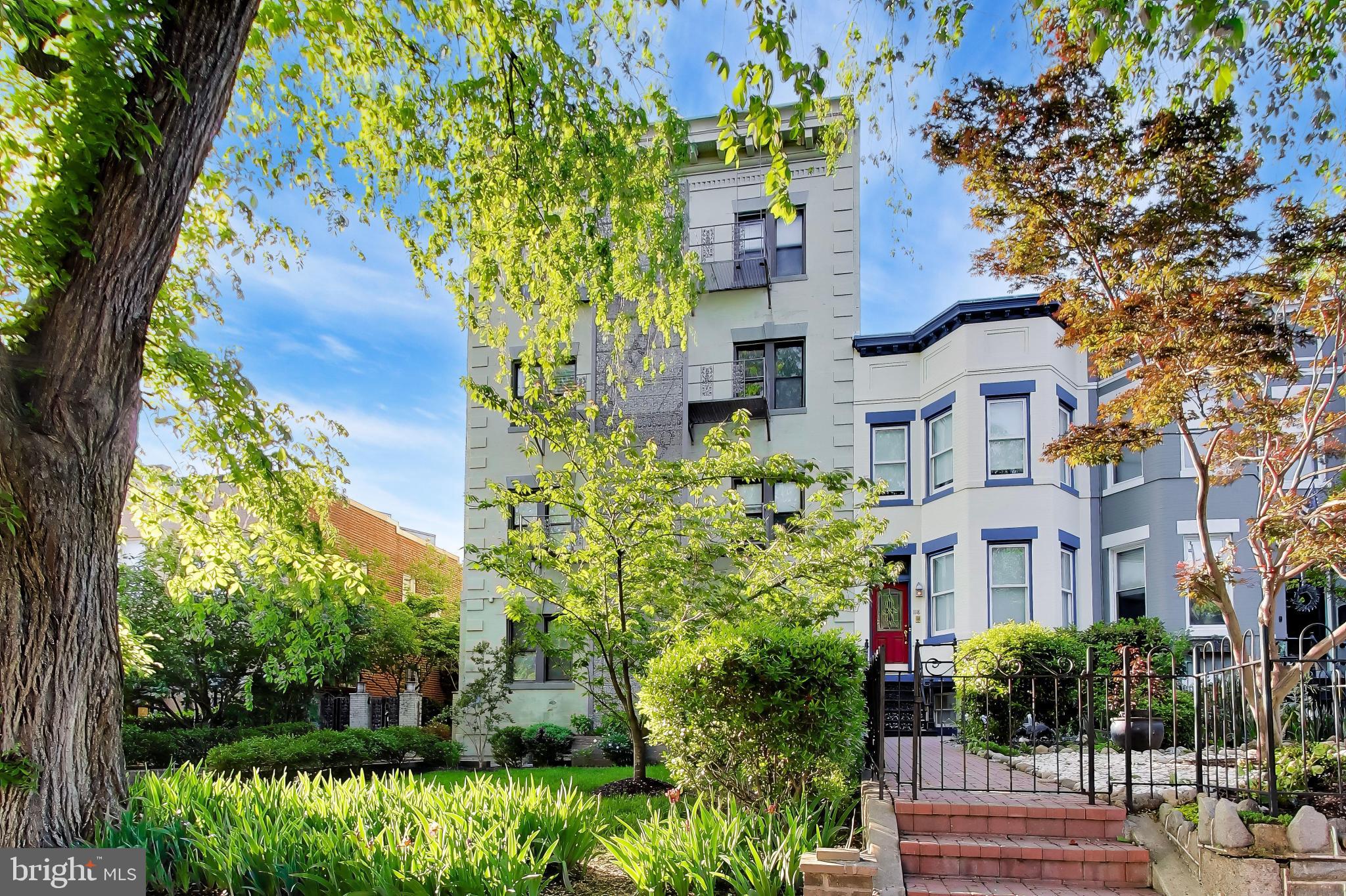 116 N CAROLINA AVENUE SE 204