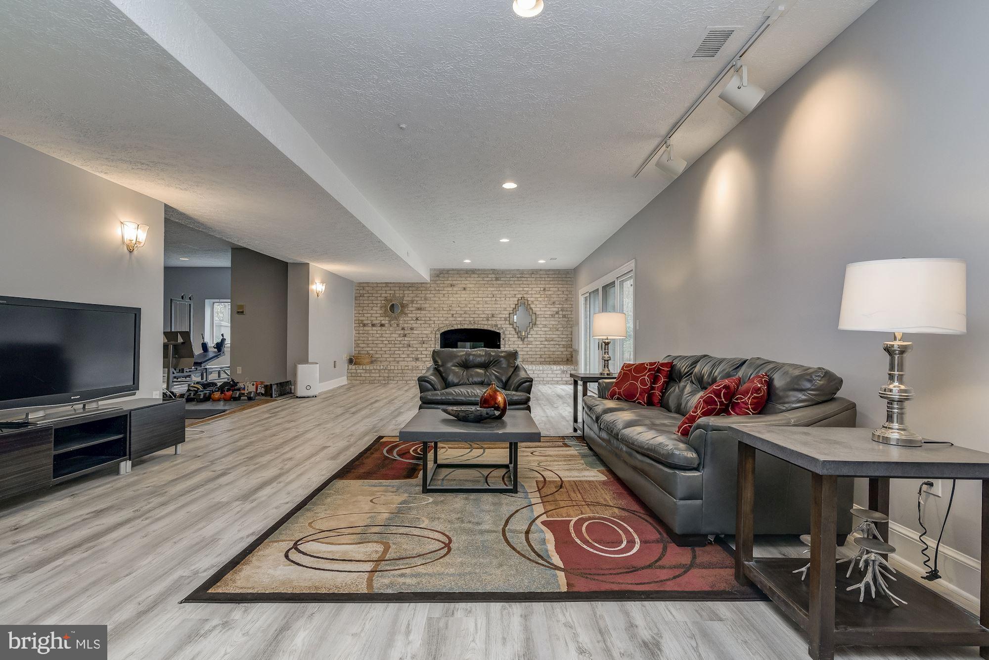 POTOMAC VIEW ESTATES - Residential