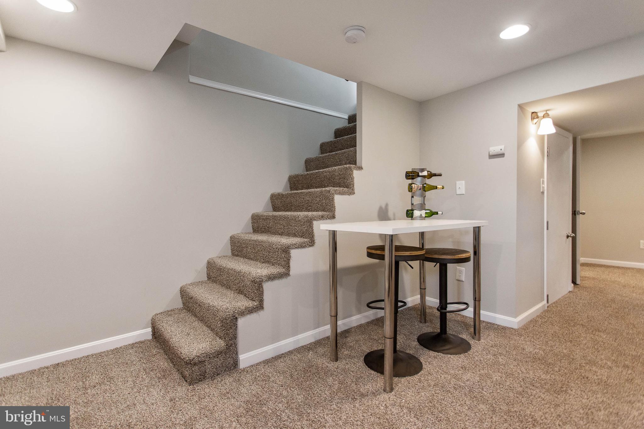 WOODBOURNE HEIGHTS - Residential