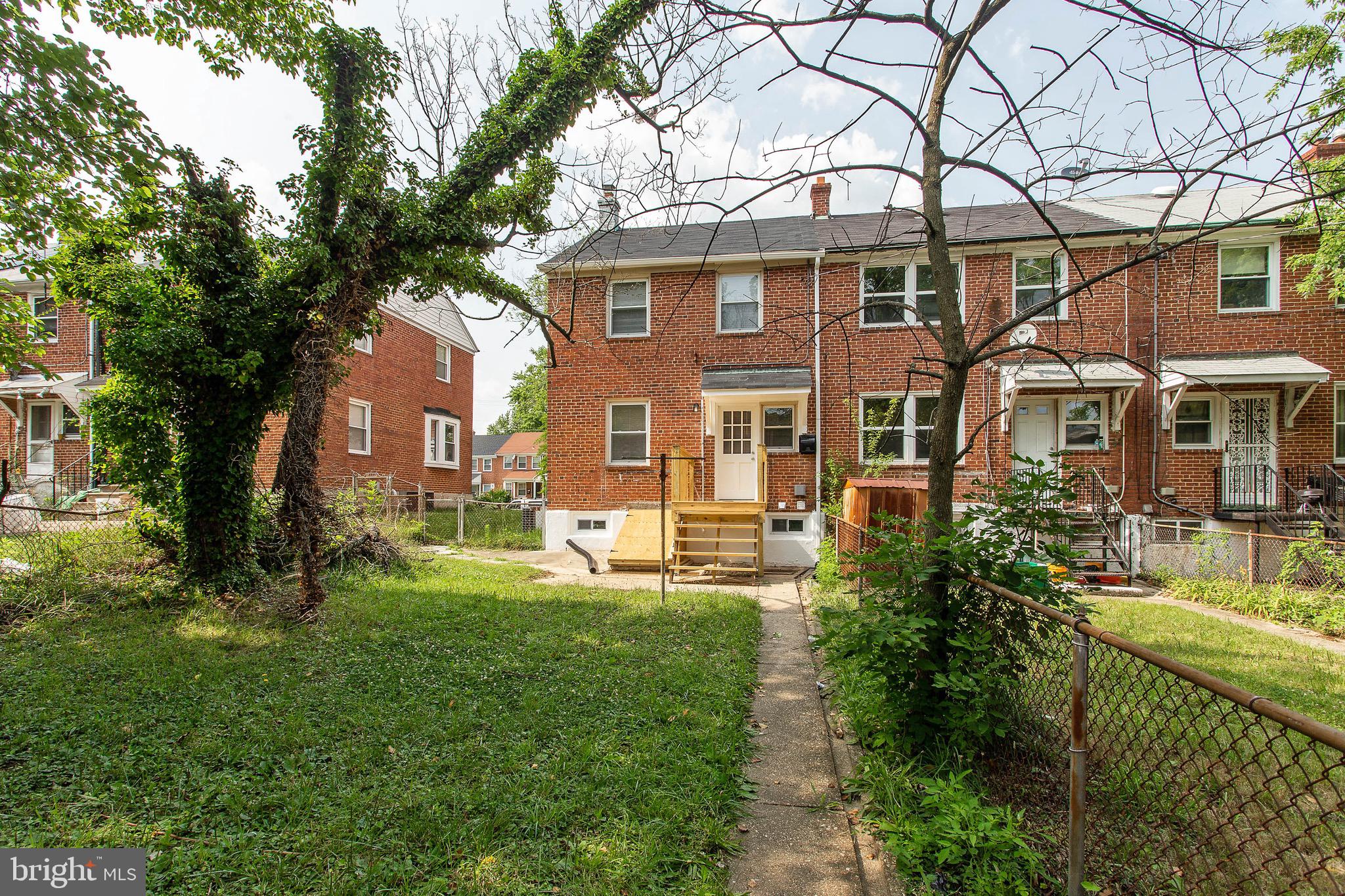 WOODBOURNE HEIGHTS - Residential