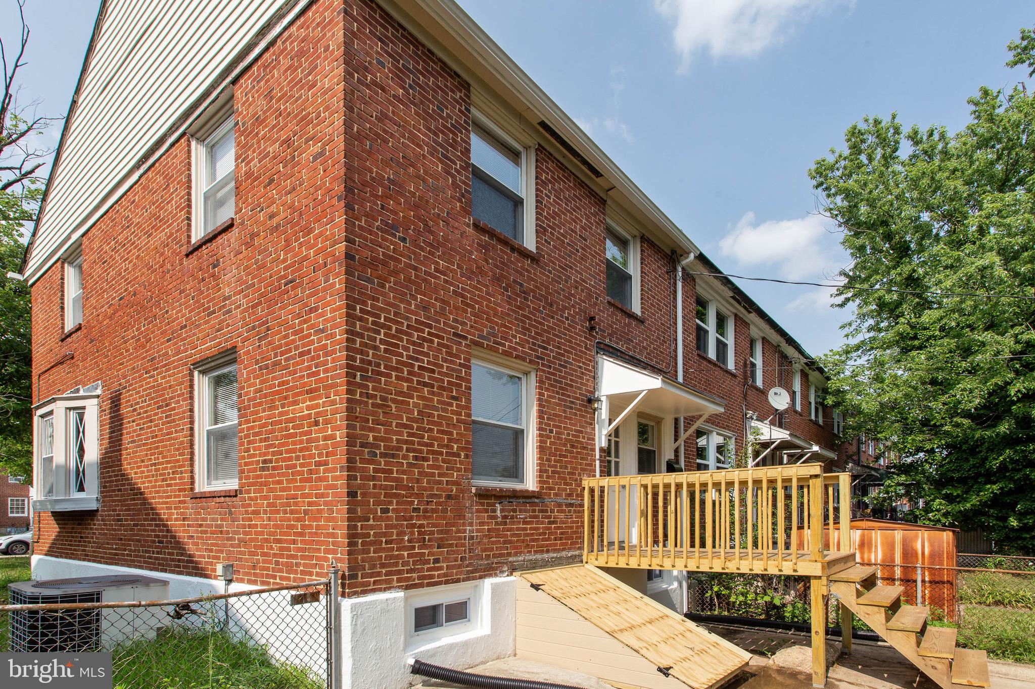 WOODBOURNE HEIGHTS - Residential