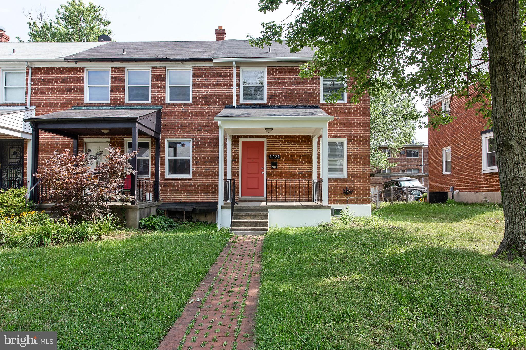 WOODBOURNE HEIGHTS - Residential