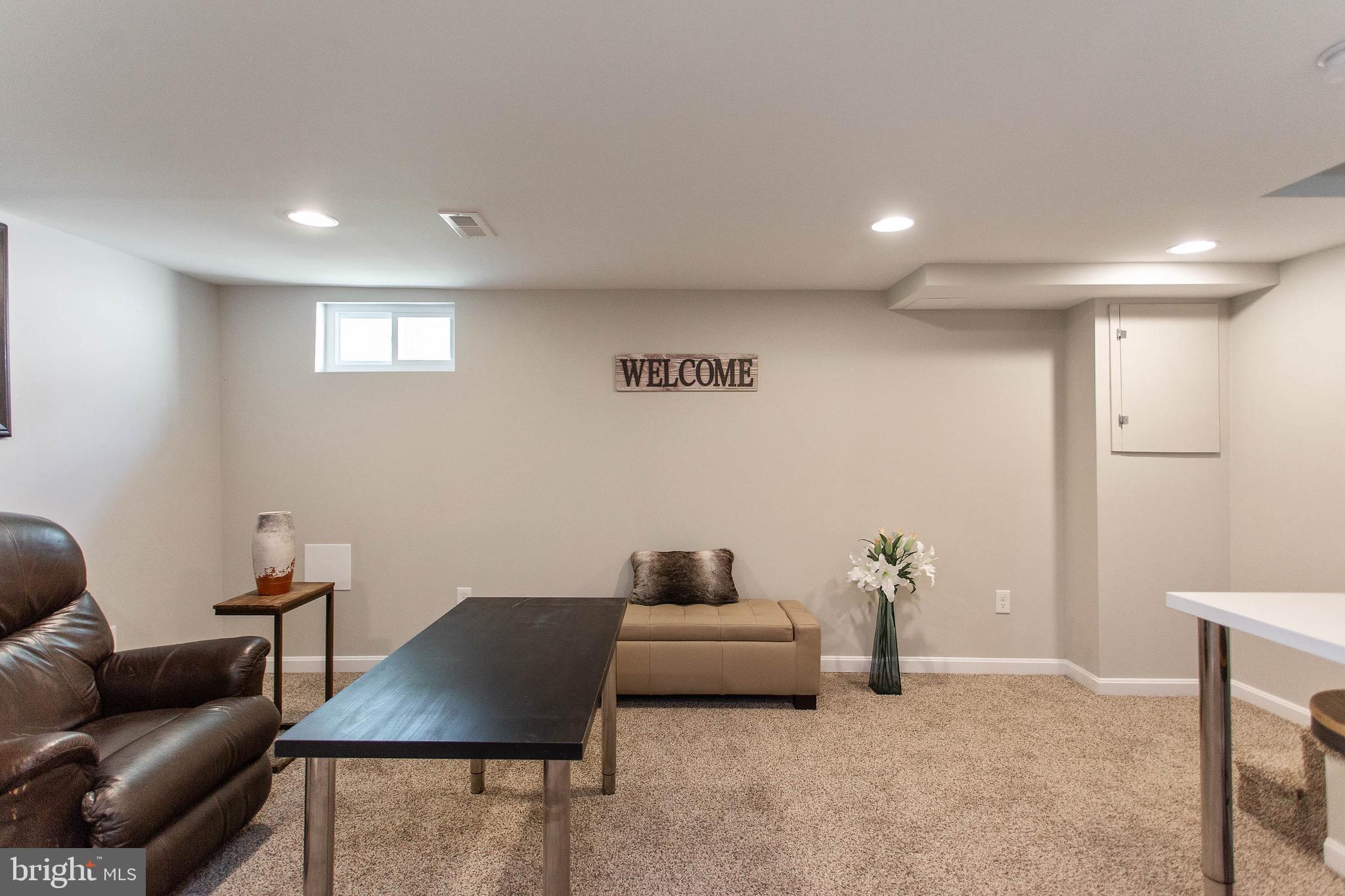 WOODBOURNE HEIGHTS - Residential