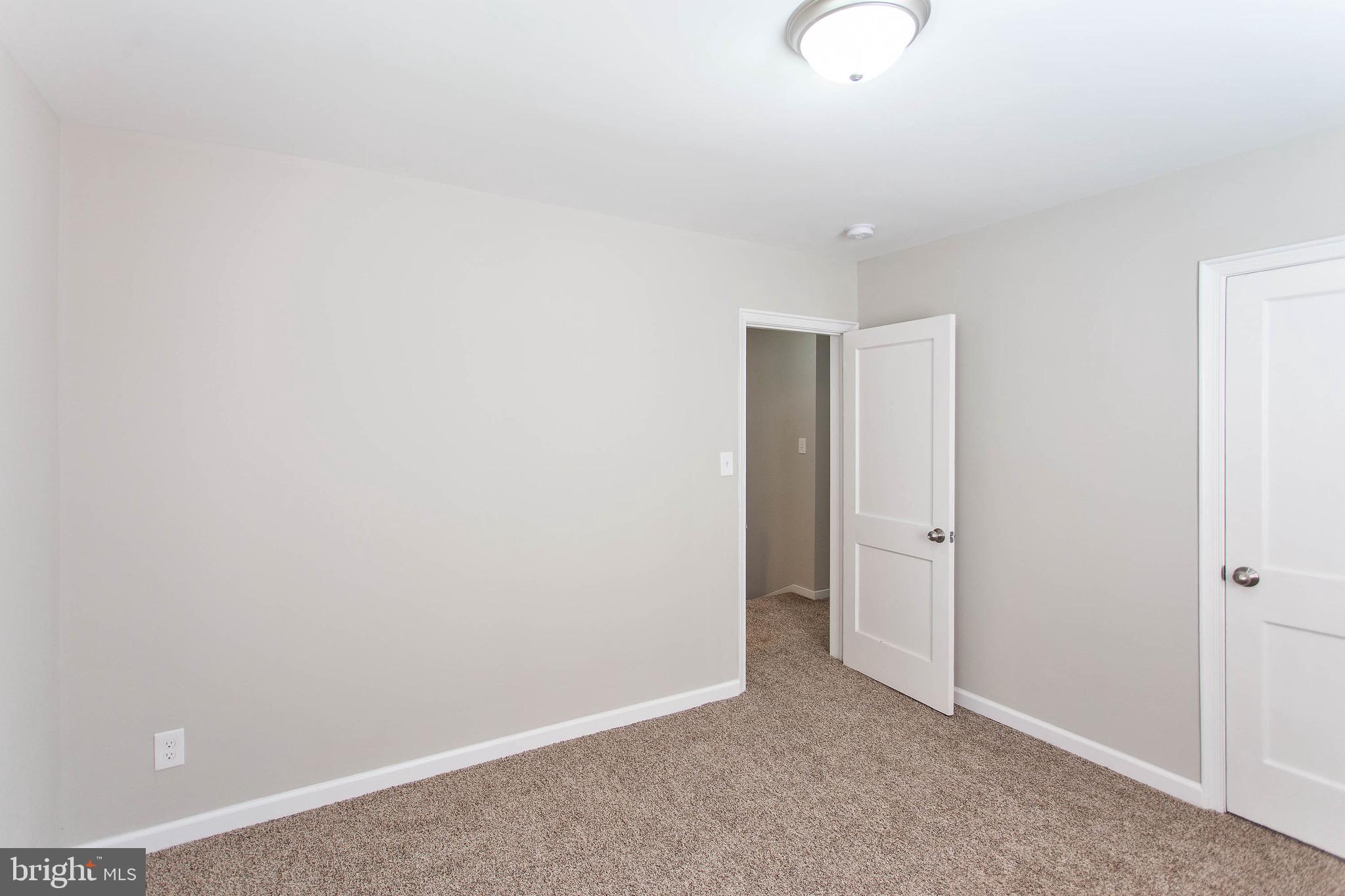 WOODBOURNE HEIGHTS - Residential