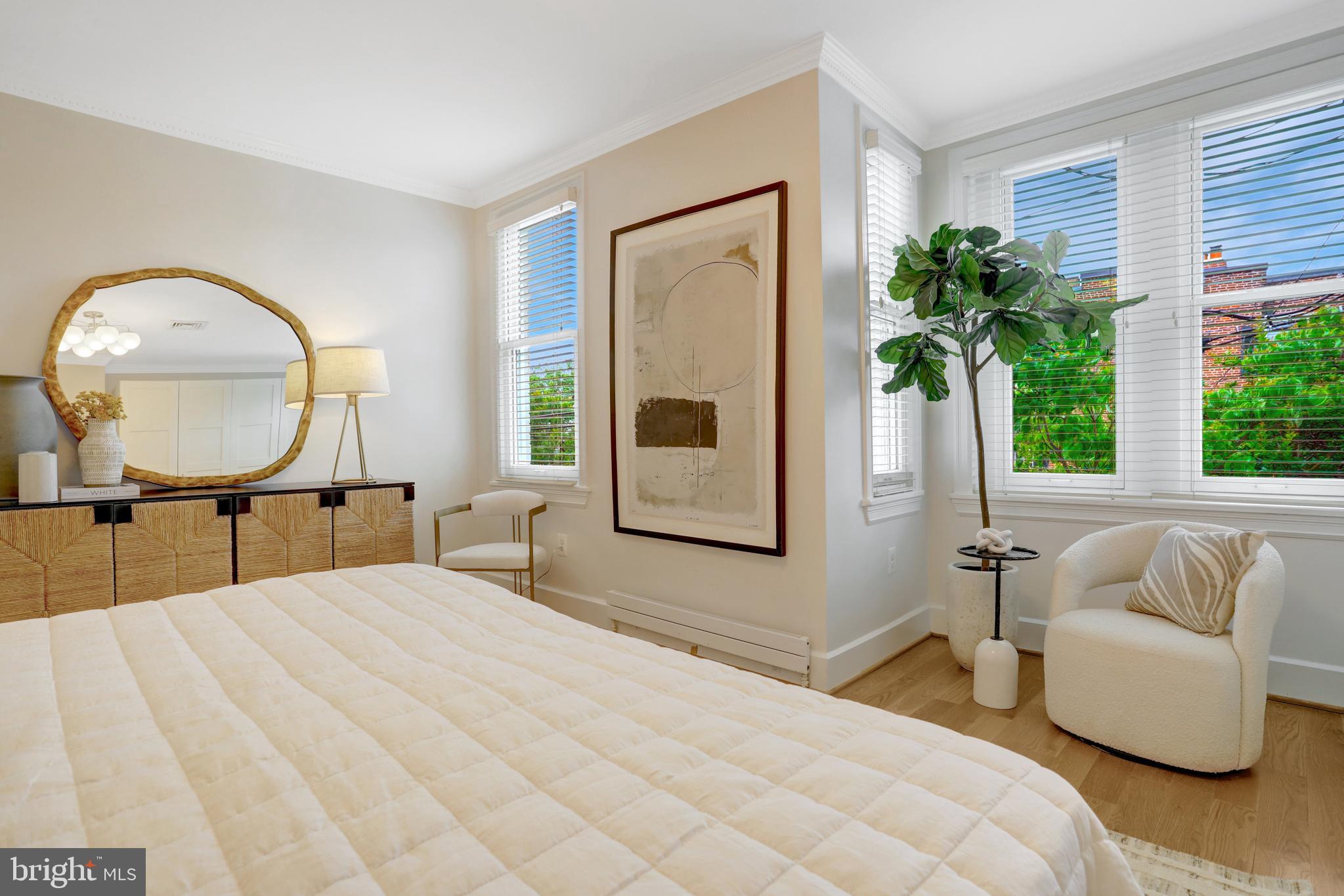 OLD TOWN ALEXANDRIA - Residential